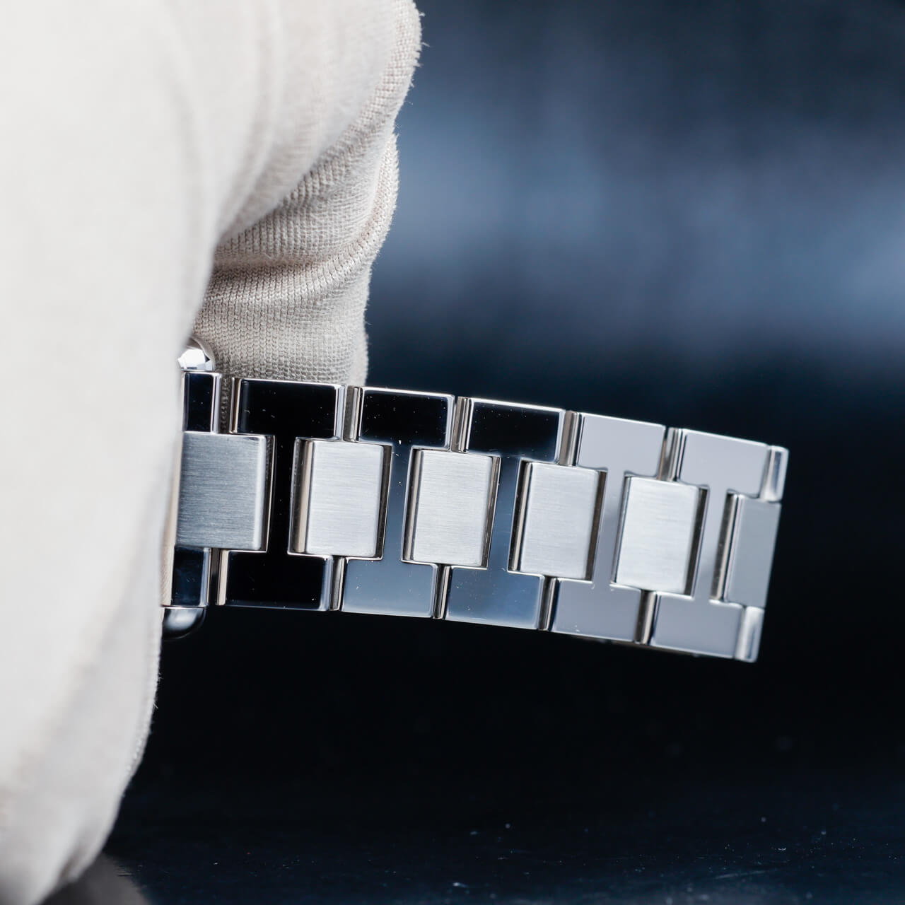 Exel Watches Cartier Tank Solo 9