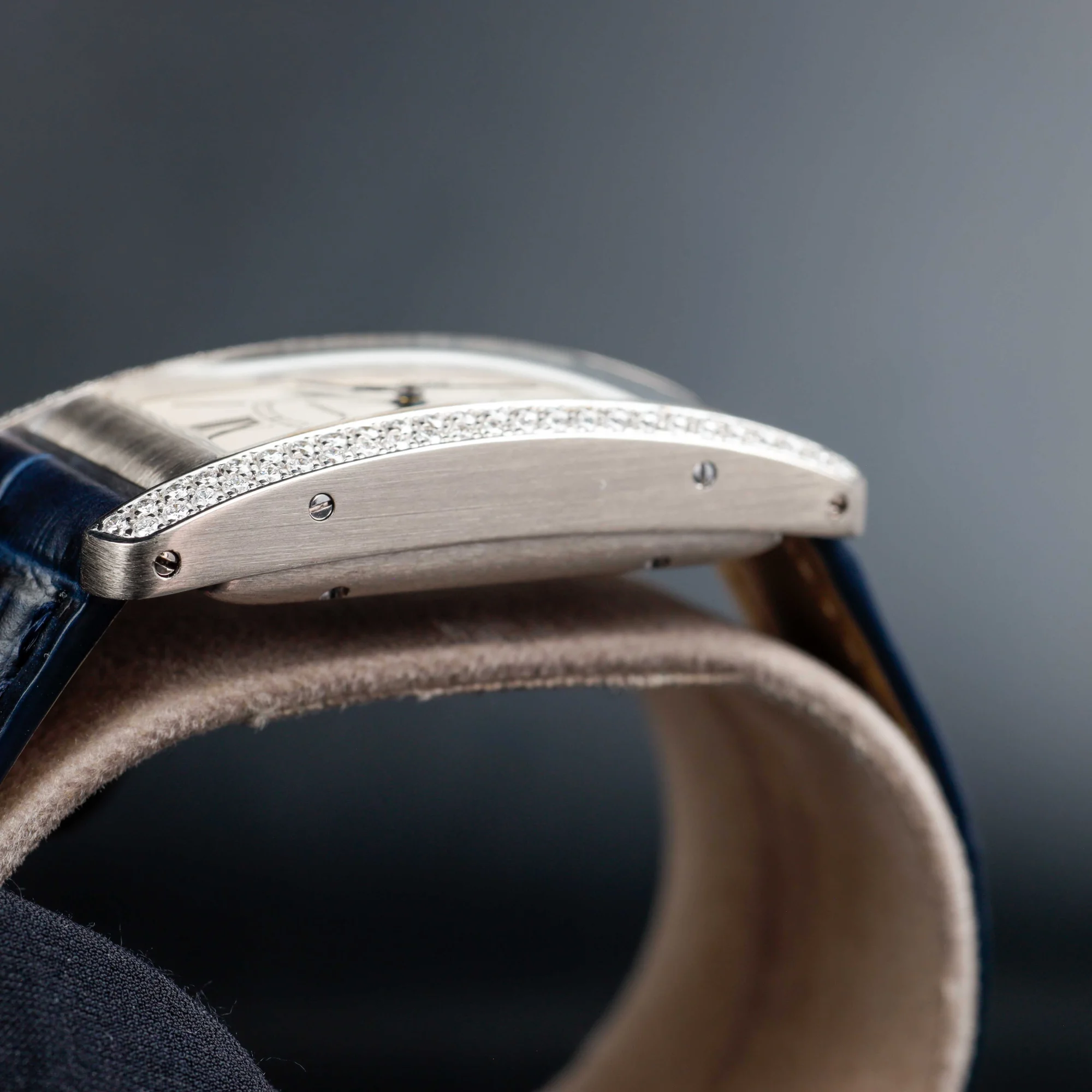 Cartier Tank Américaine With Natural Diamonds Customization oro bianco 6