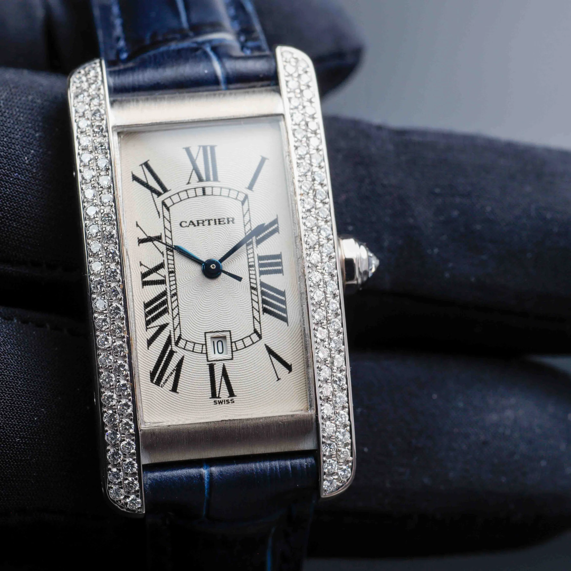 Cartier Tank Américaine With Natural Diamonds Customization oro bianco 8