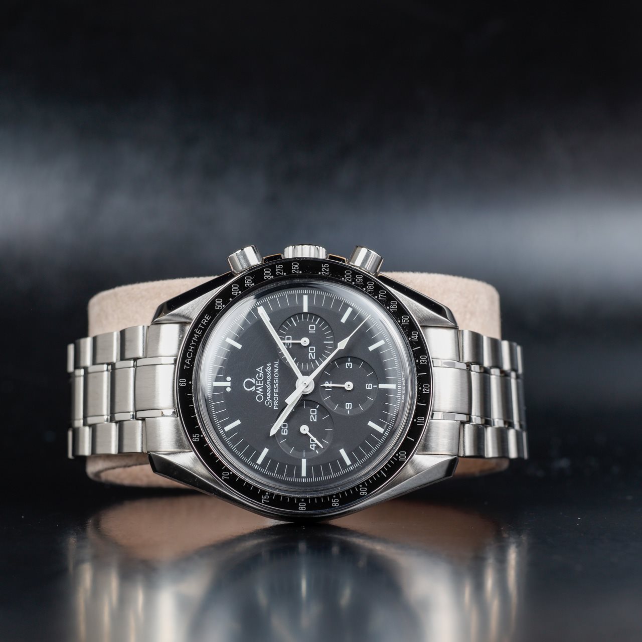 Exel Watches Omega Speedmaster Professional Moonwatch 2