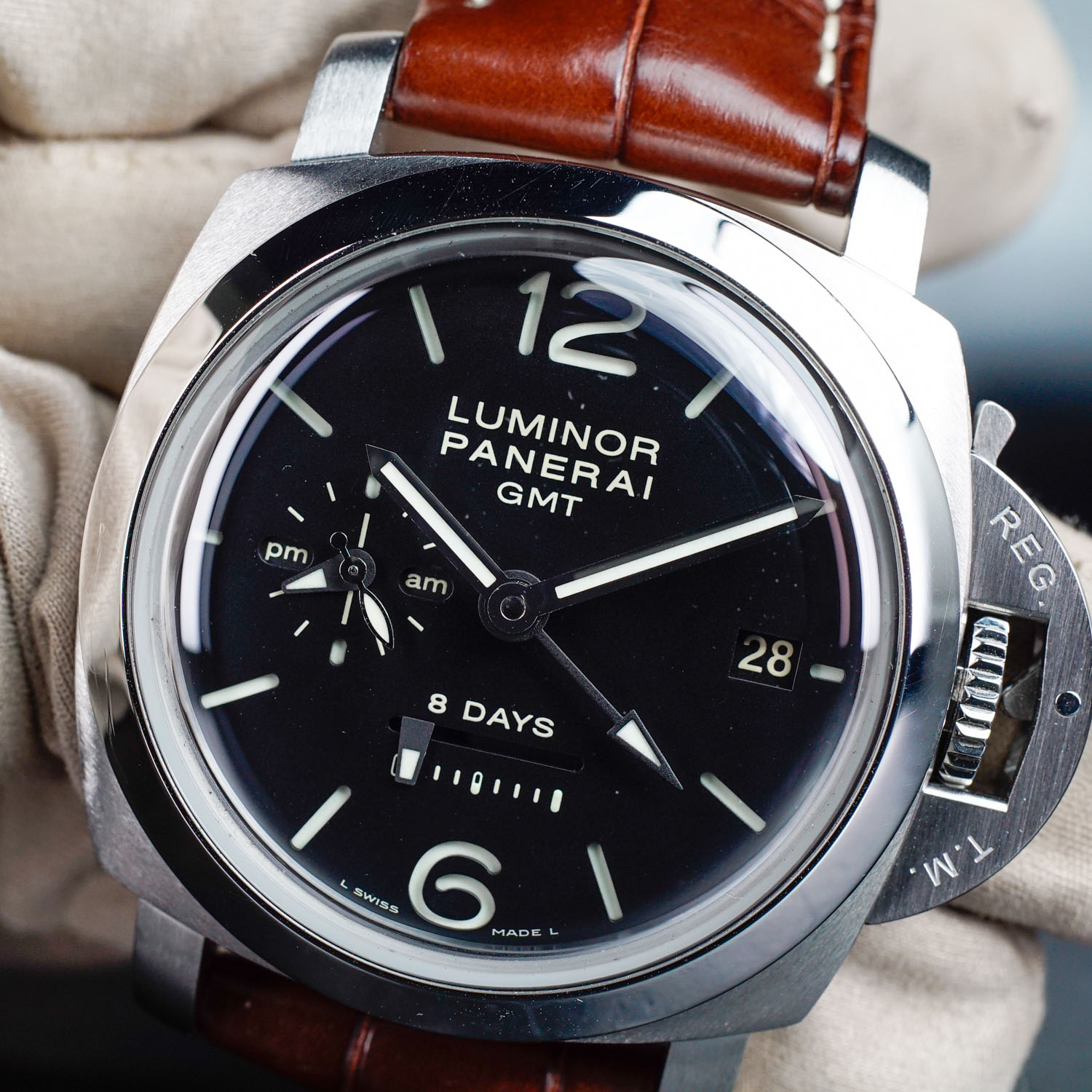 Panerai Luminor 1950 8 Days Gmt acier 8