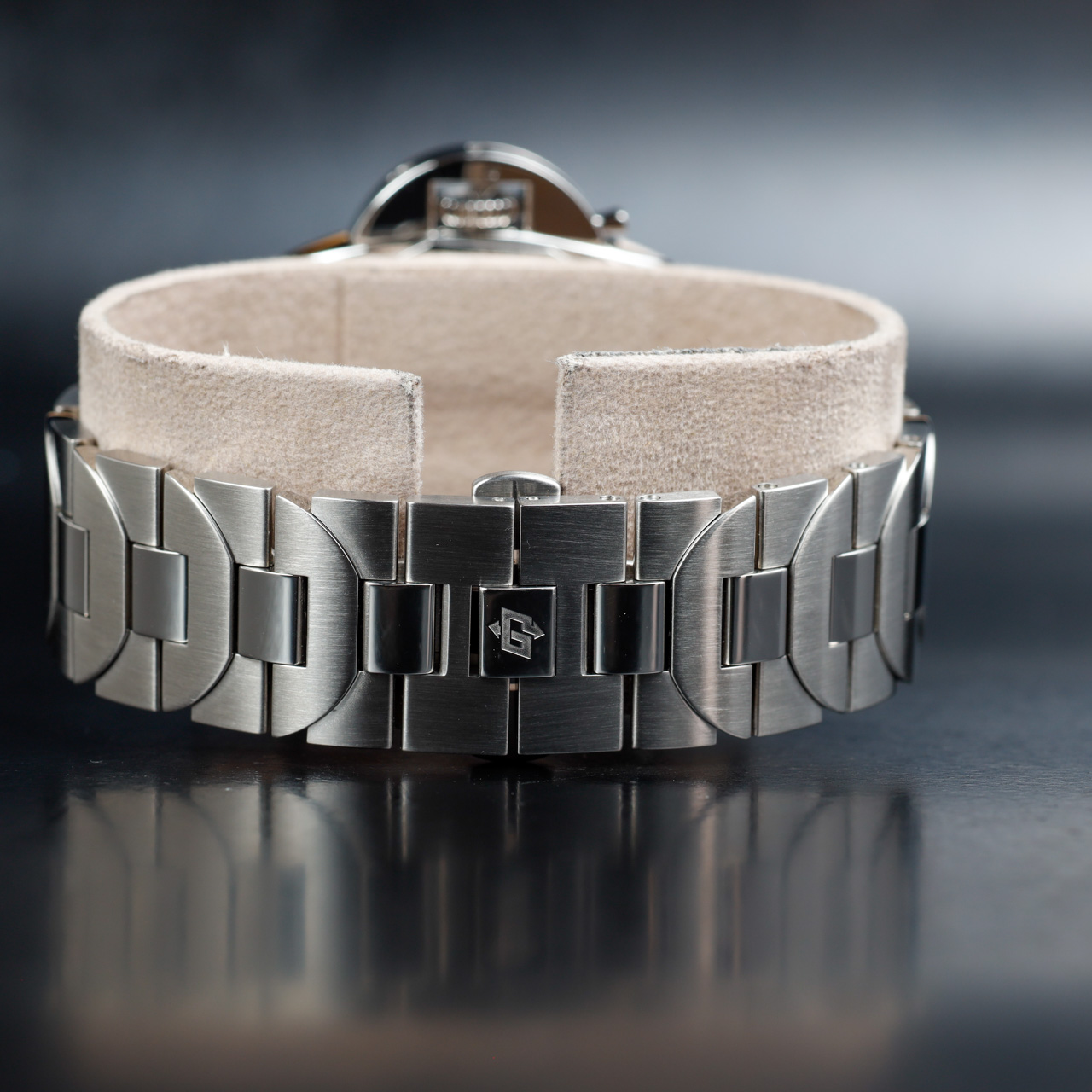 Exel Watches LUMINOR TWO 4