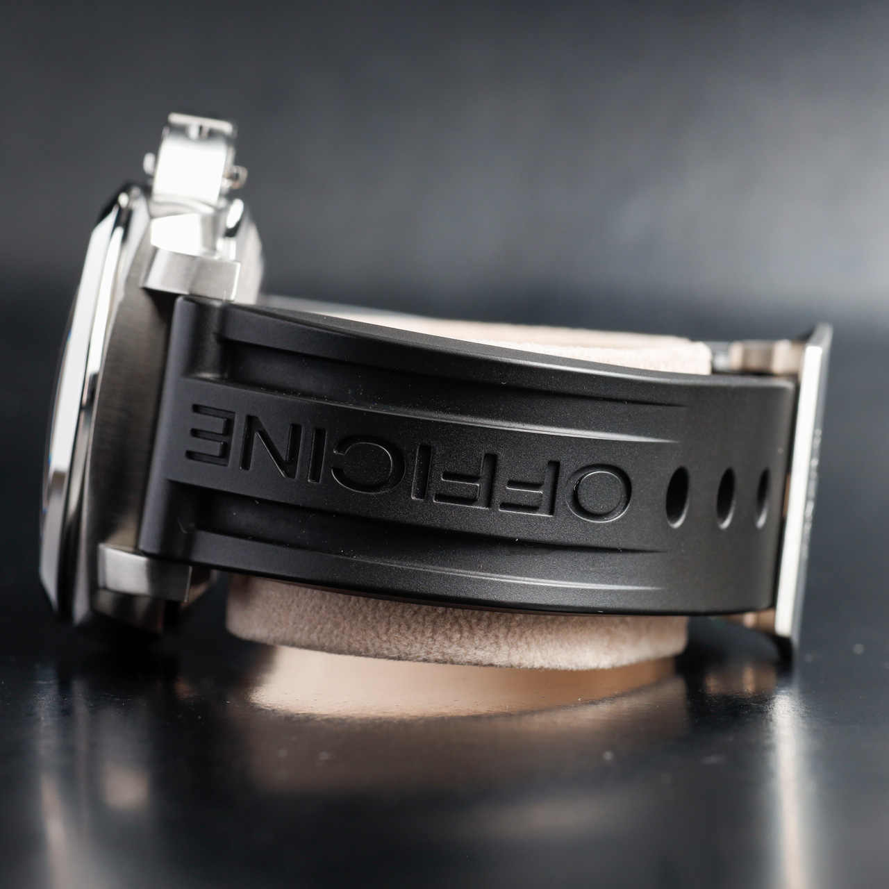 Exel Watches LUMINOR 1950 3 DAYS GMT AUTOMATIC 3