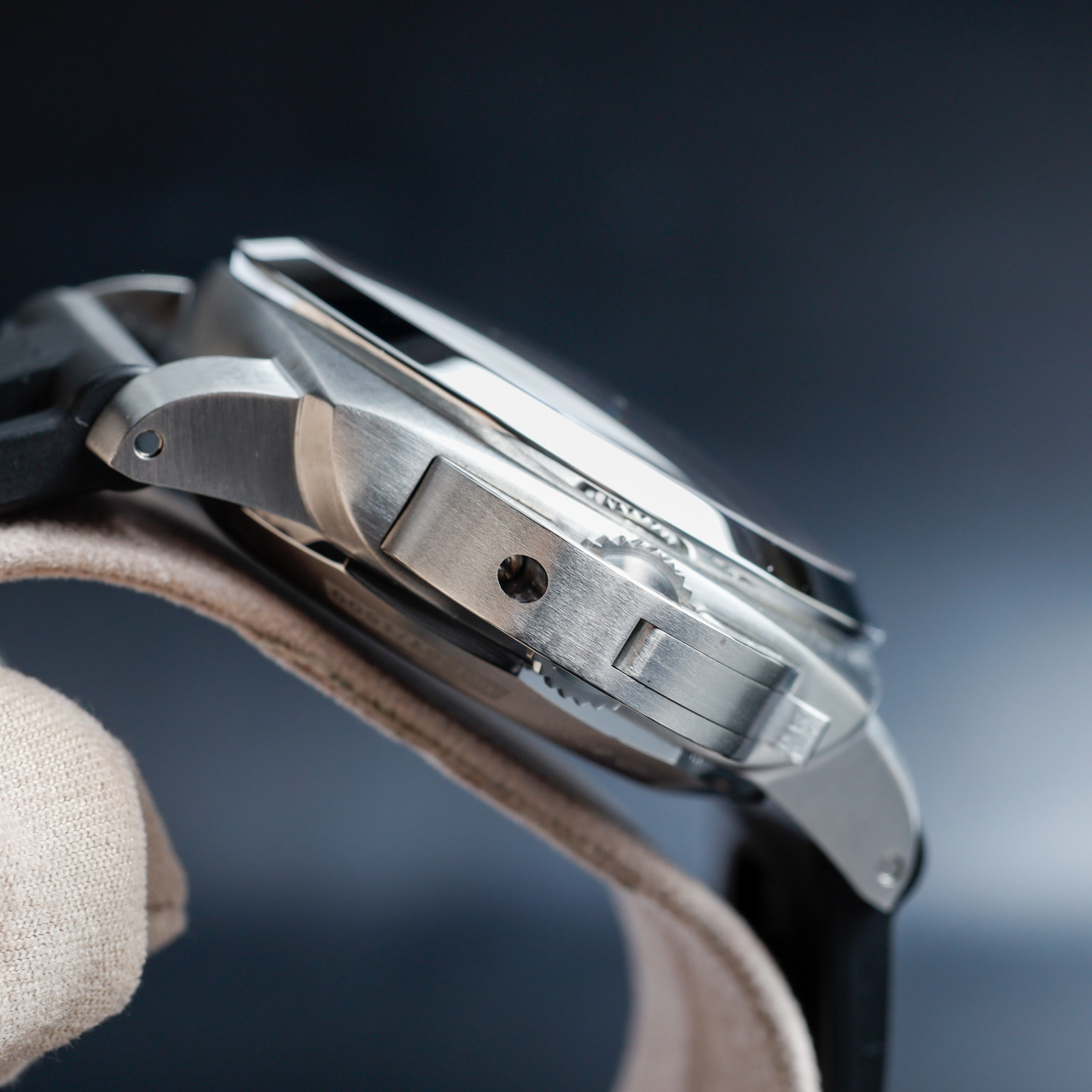 Exel Watches LUMINOR 1950 3 DAYS GMT AUTOMATIC 7