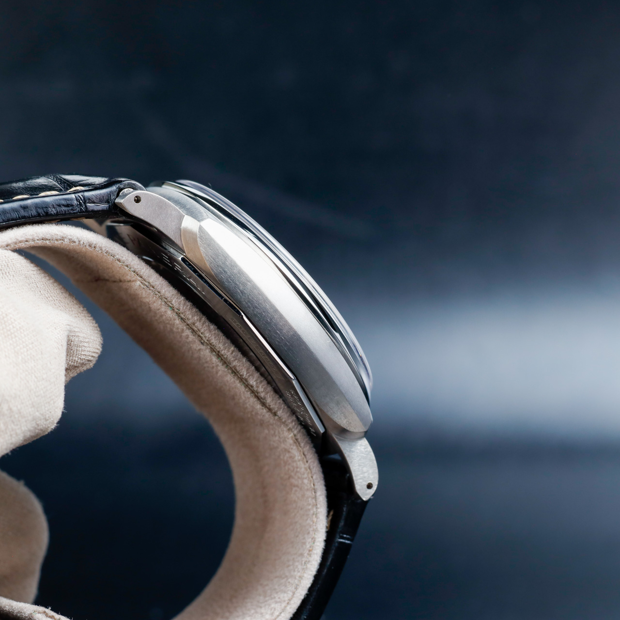 Exel Watches LUMINOR DUE GMT POWER RESERVE 6