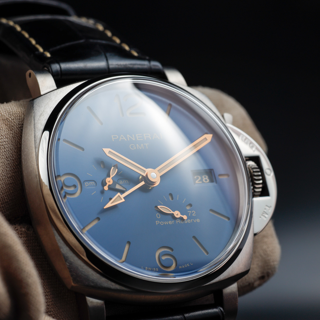 Exel Watches LUMINOR DUE GMT POWER RESERVE 8