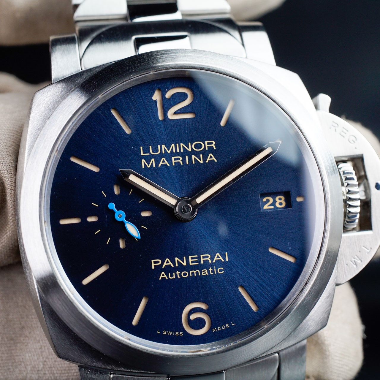 Exel Watches LUMINOR MARINA AUTOMATIC 10