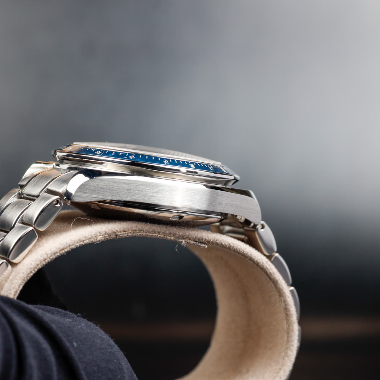Exel Watches Speedmaster Date 6