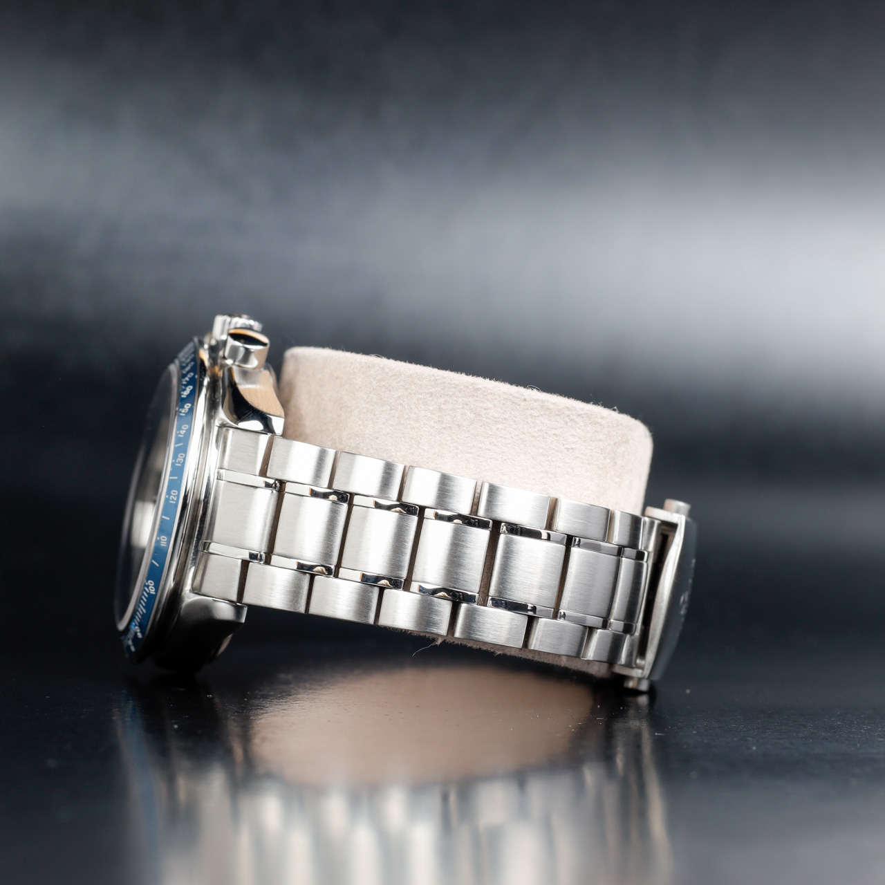 Exel Watches SPEEDMASTER DATE 3