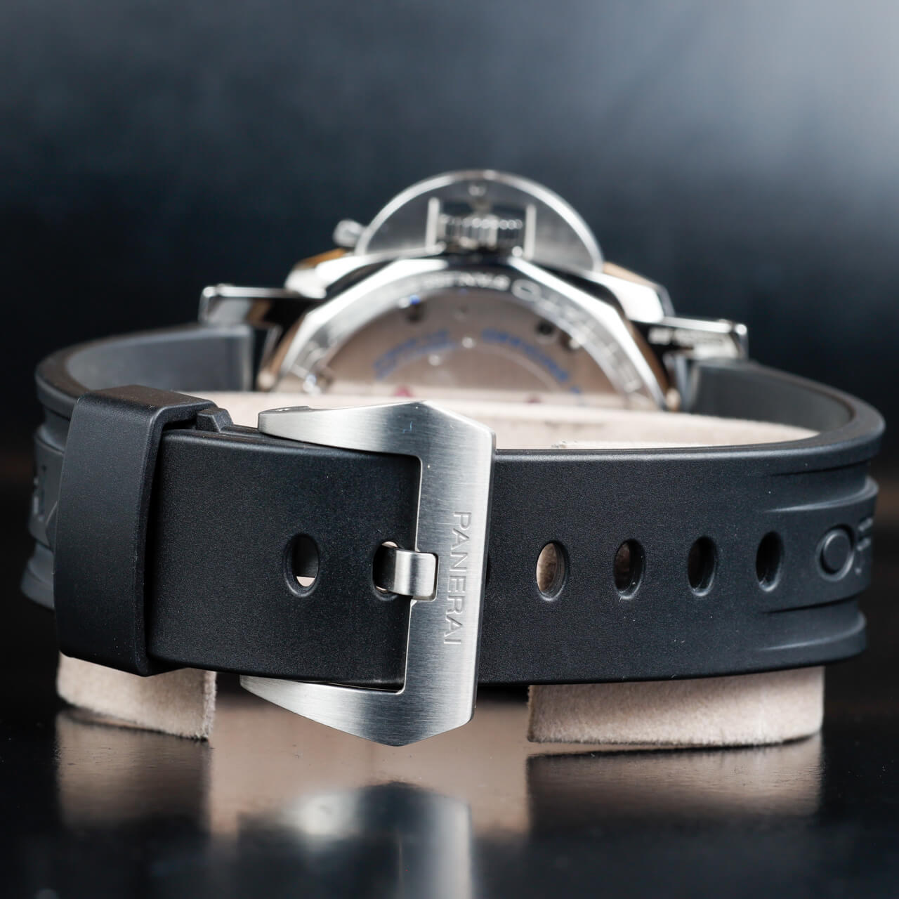Exel Watches Luminor 1950 Left Handed 4