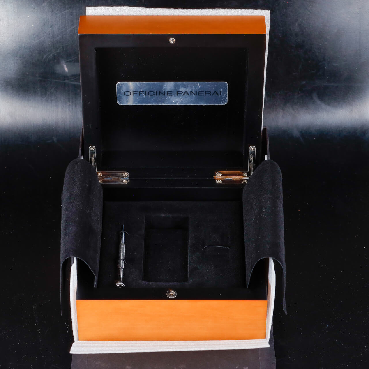 Exel Watches Luminor 1950 Left Handed 14