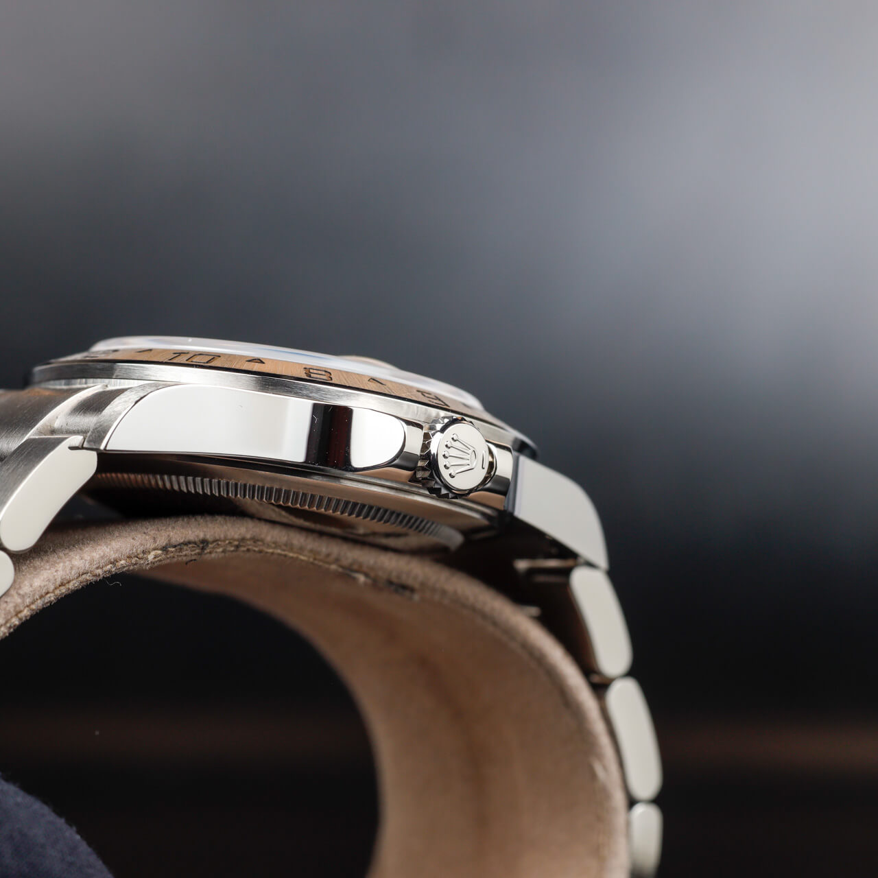 Exel Watches Explorer II 6