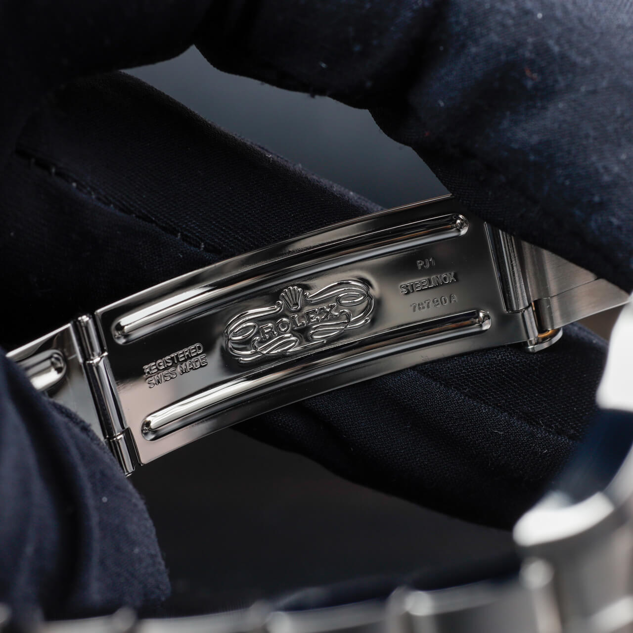 Exel Watches Explorer II 11