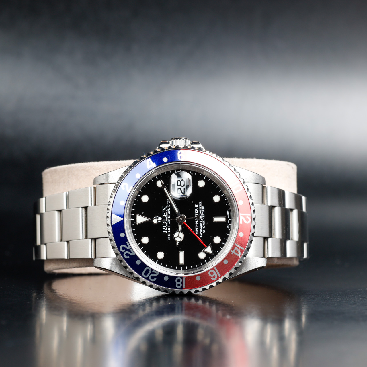 Exel Watches GMT-MASTER II “PEPSI” NEVER POLISHED 2