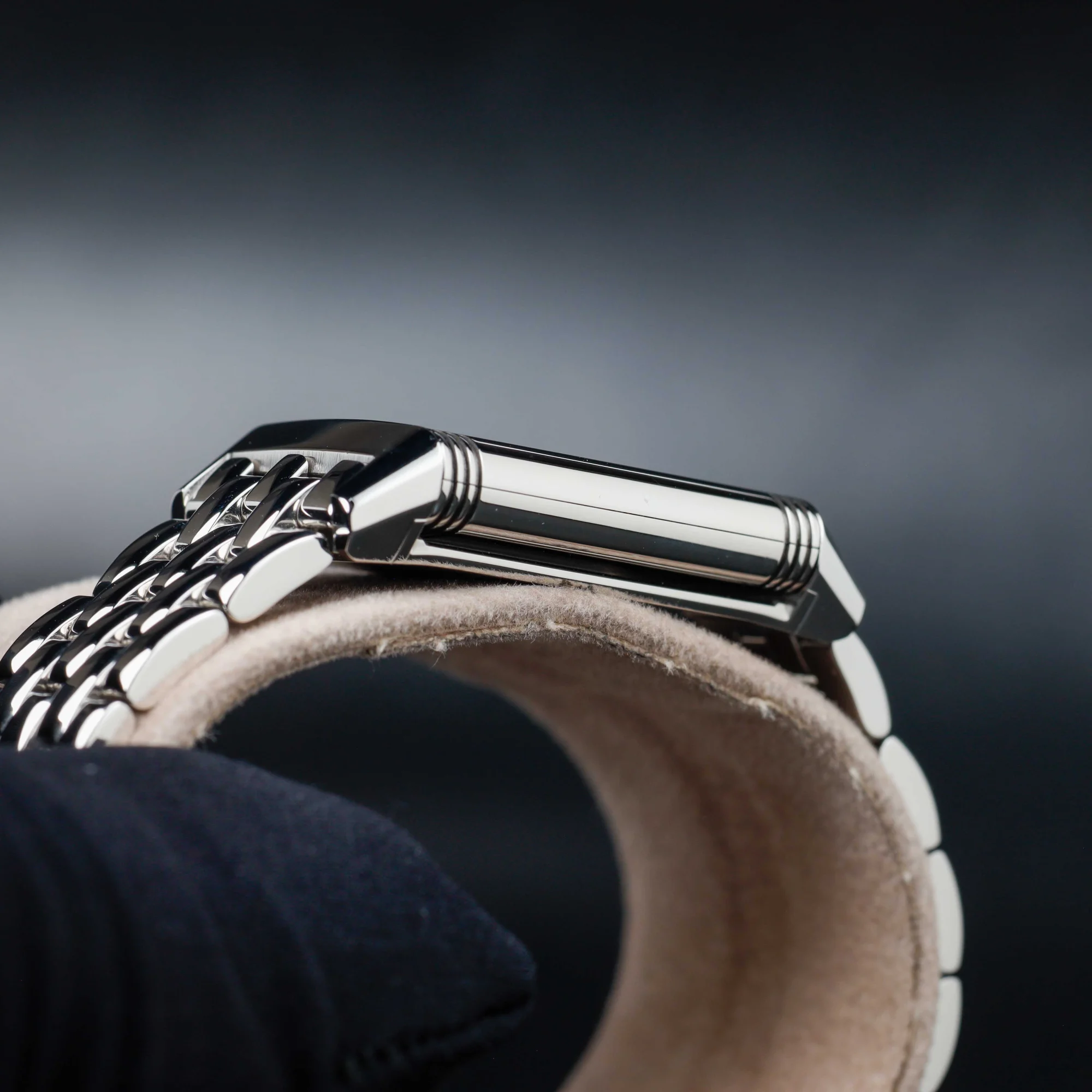 Jaeger-LeCoultre Reverso Classic Klein stahl 6