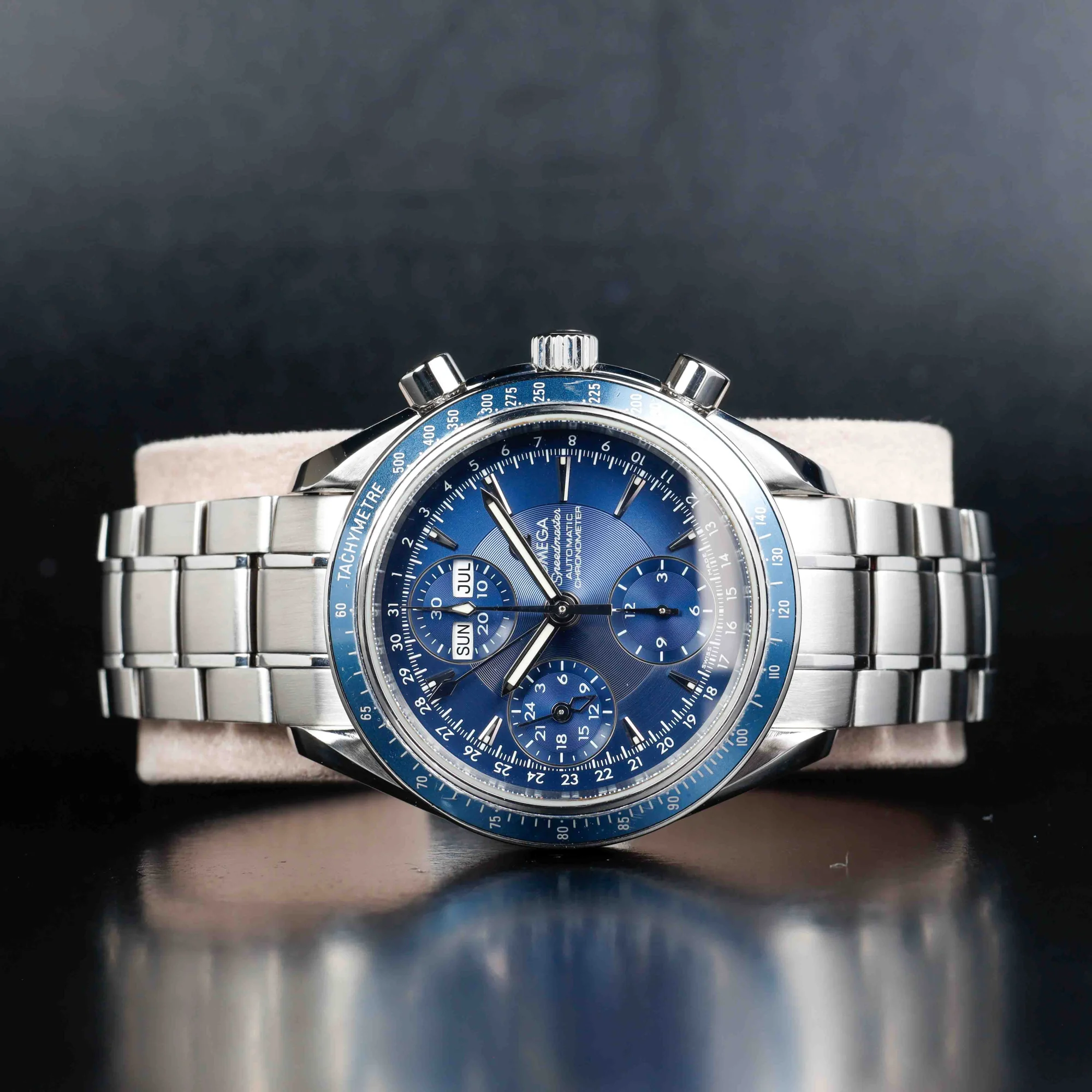 Omega Speedmaster Day-date steel 2