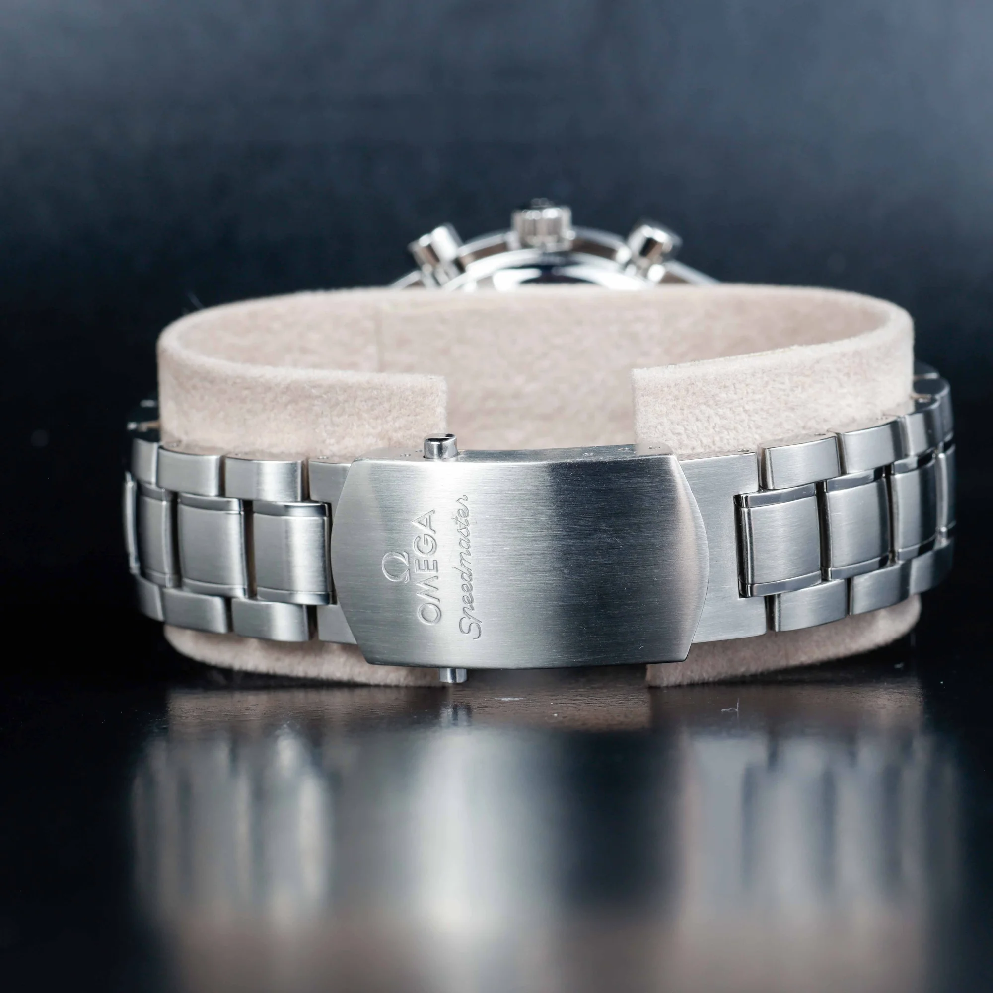 Omega Speedmaster Day-date steel 4