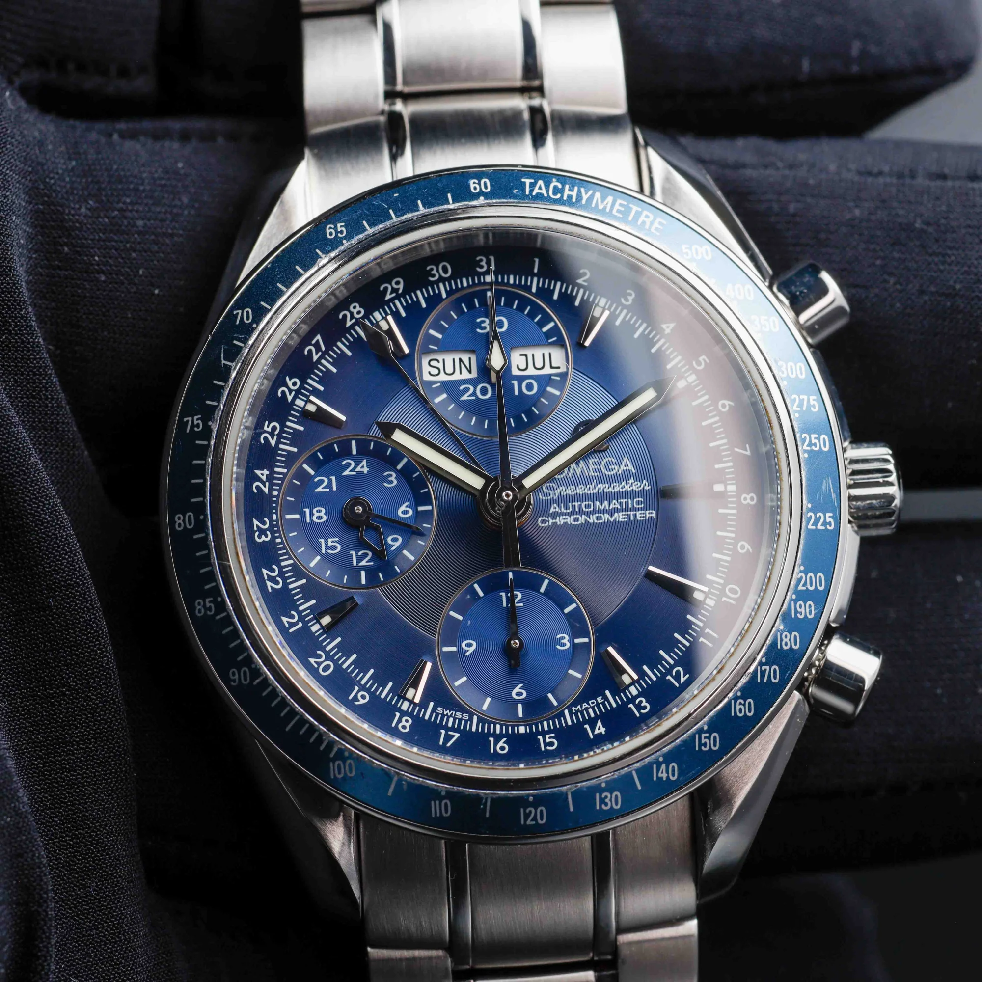 Omega Speedmaster Day-date steel 9