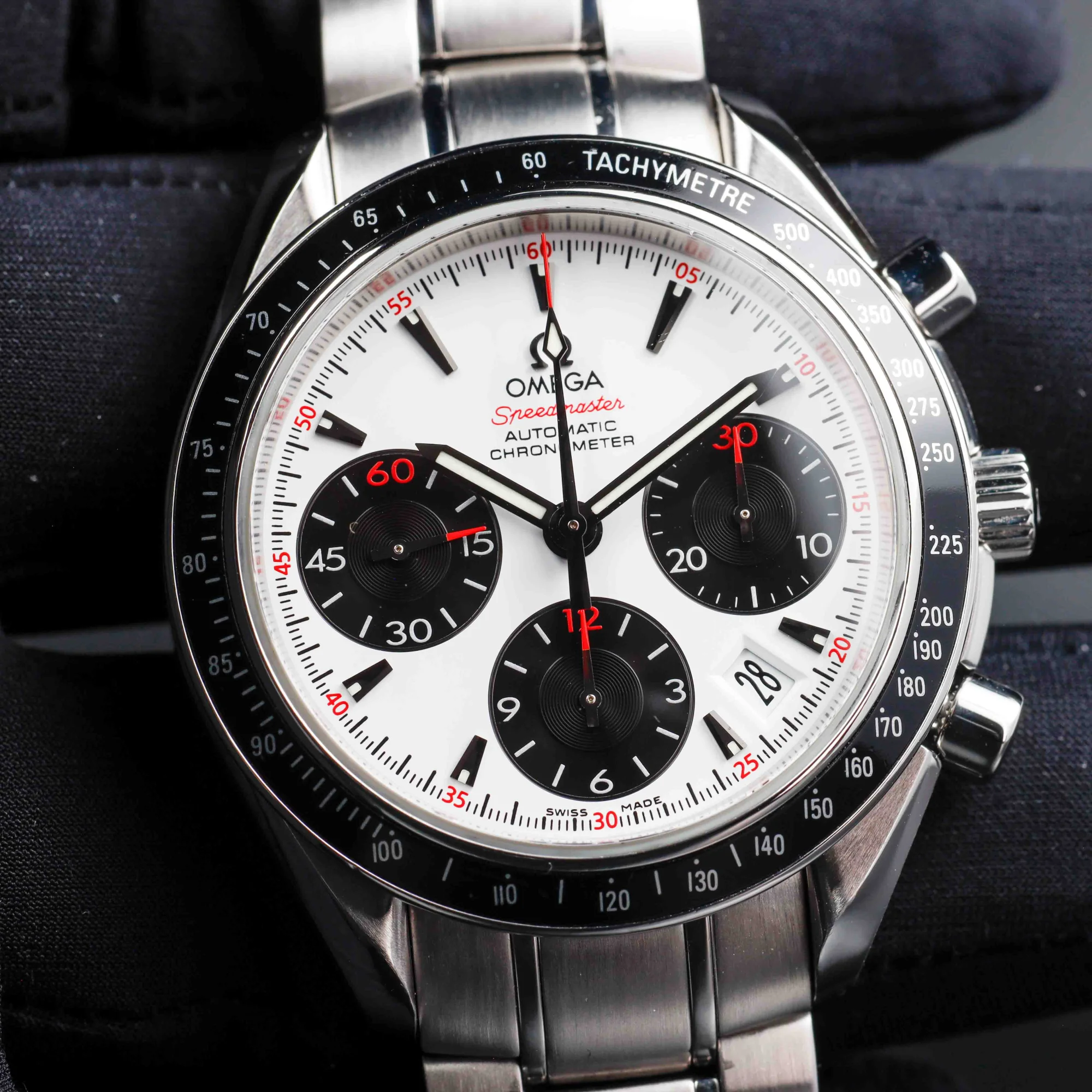 Omega Speedmaster Date 40 Automatic acciaio 10
