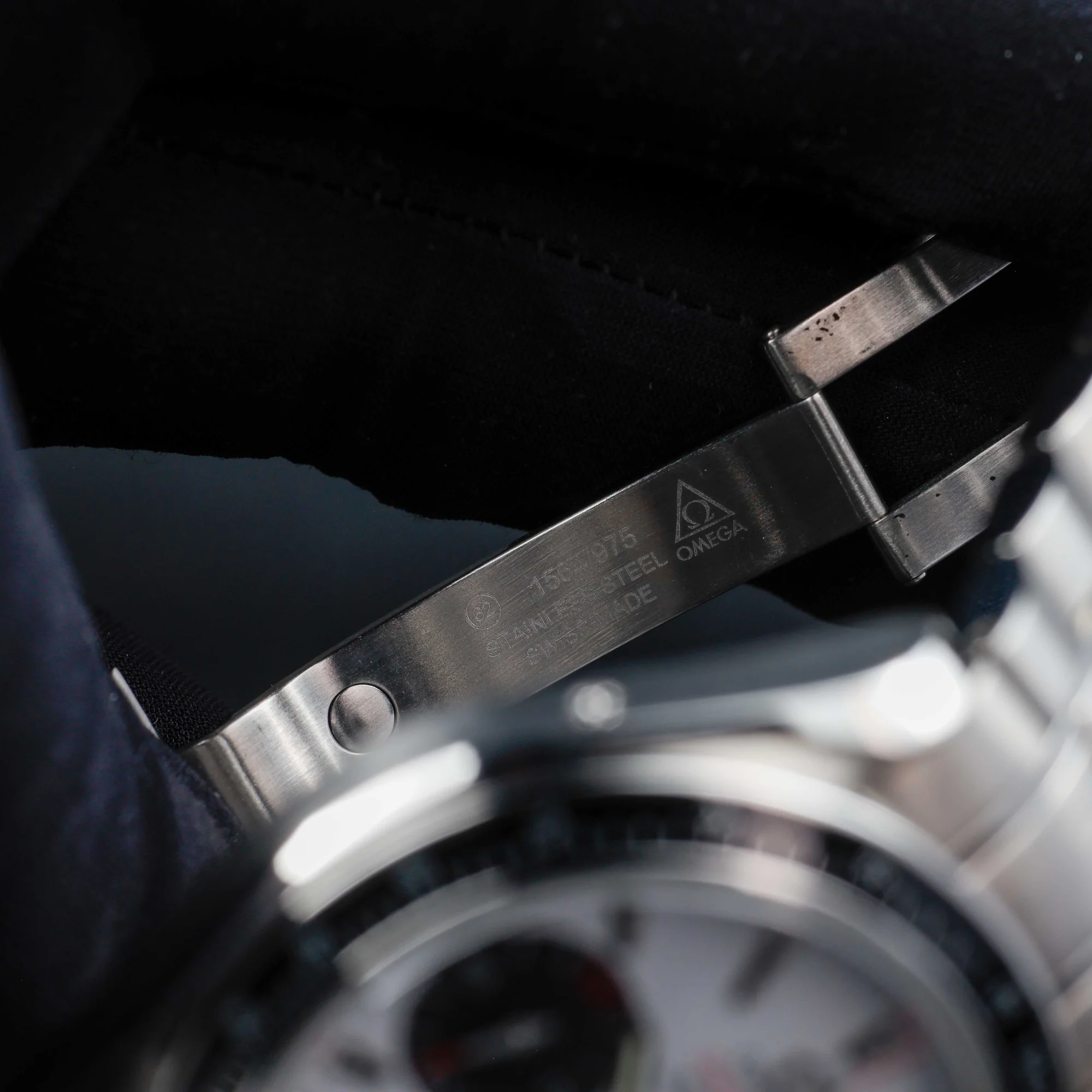 Omega Speedmaster Date 40 Automatic acciaio 12