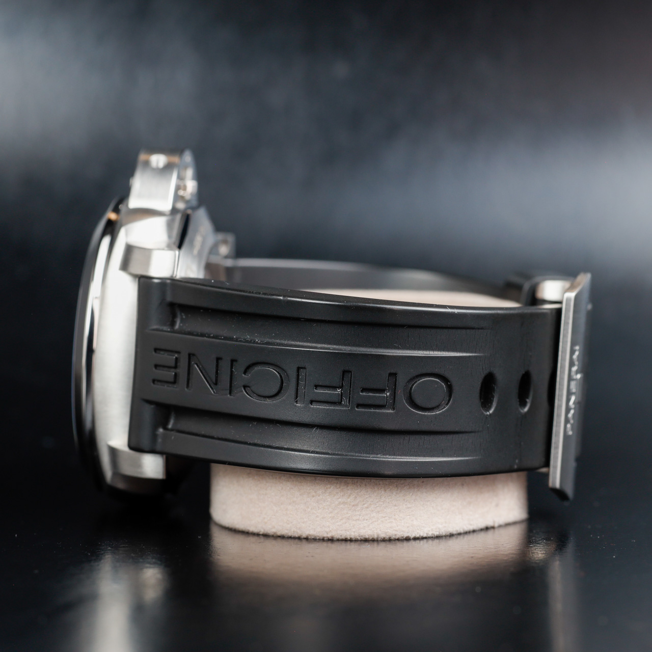 Panerai Luminor 1950 3 Days Gmt Power Reserve Automatic acier 3