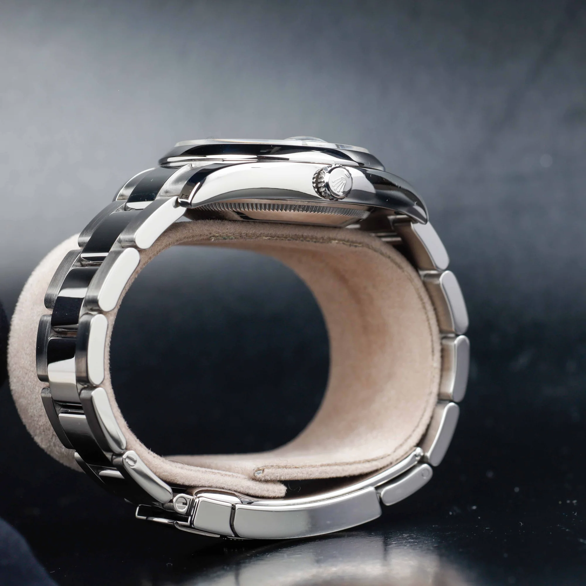 Rolex Oyster Perpetual Date 34 steel 8