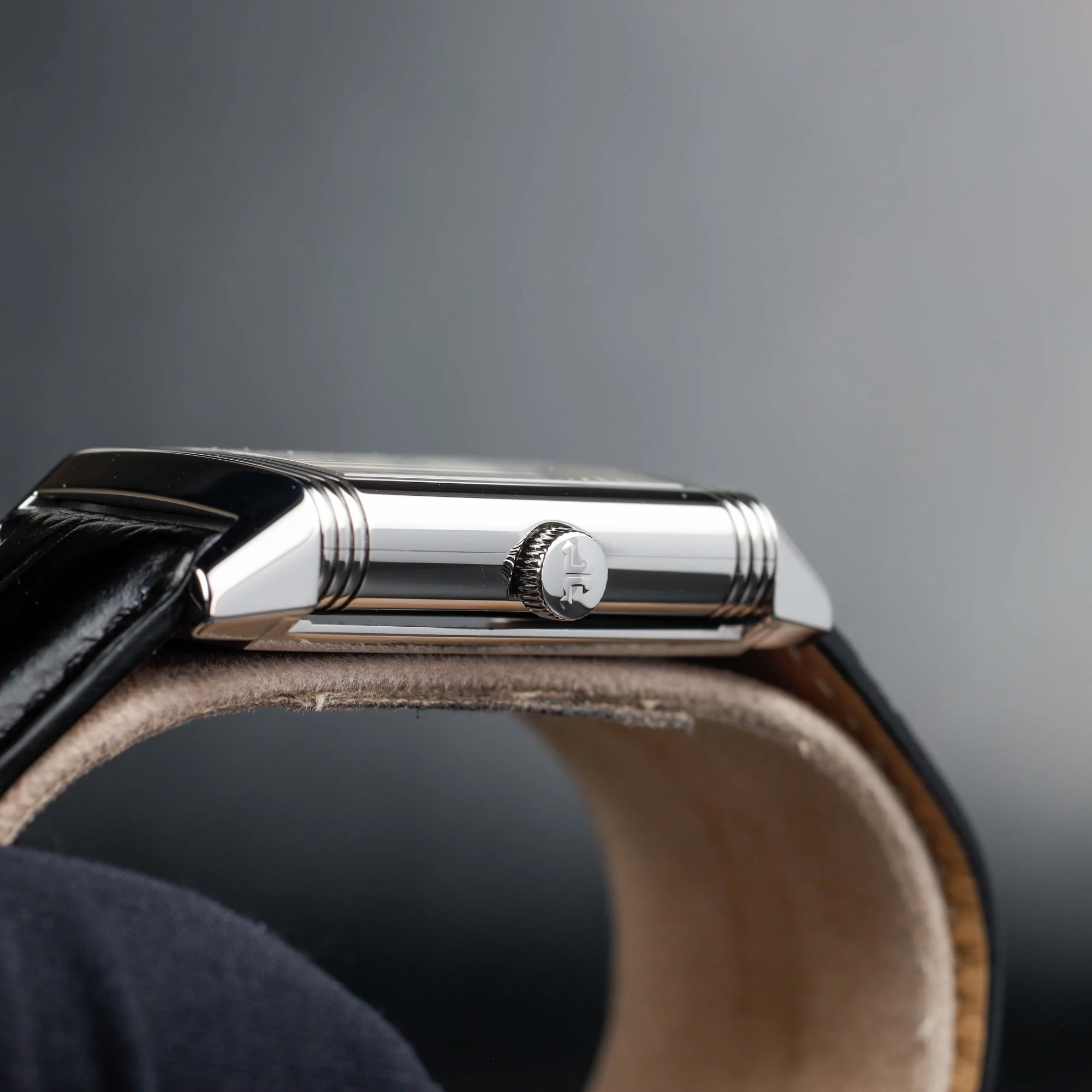 Jaeger-LeCoultre Reverso Grande Taille steel 8