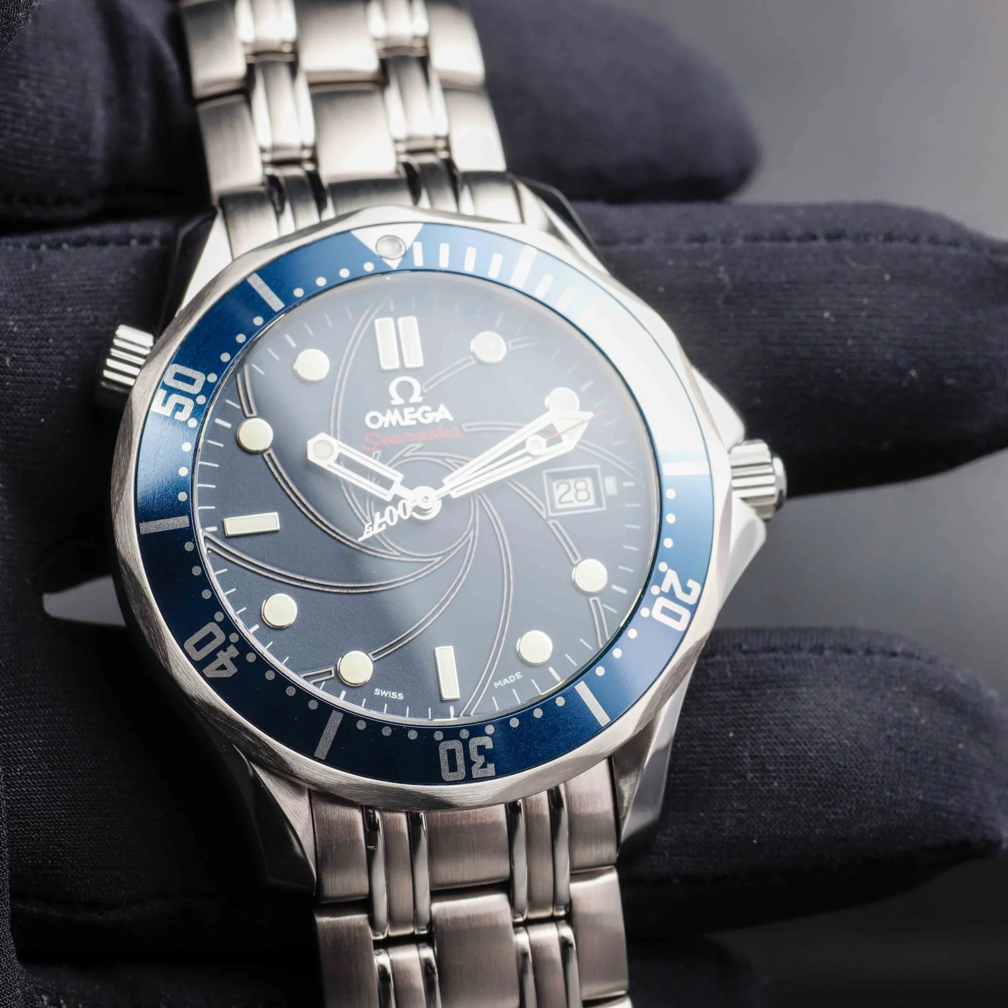 Oméga Seamaster « 007 » SÉrie LimitÉe acier 9