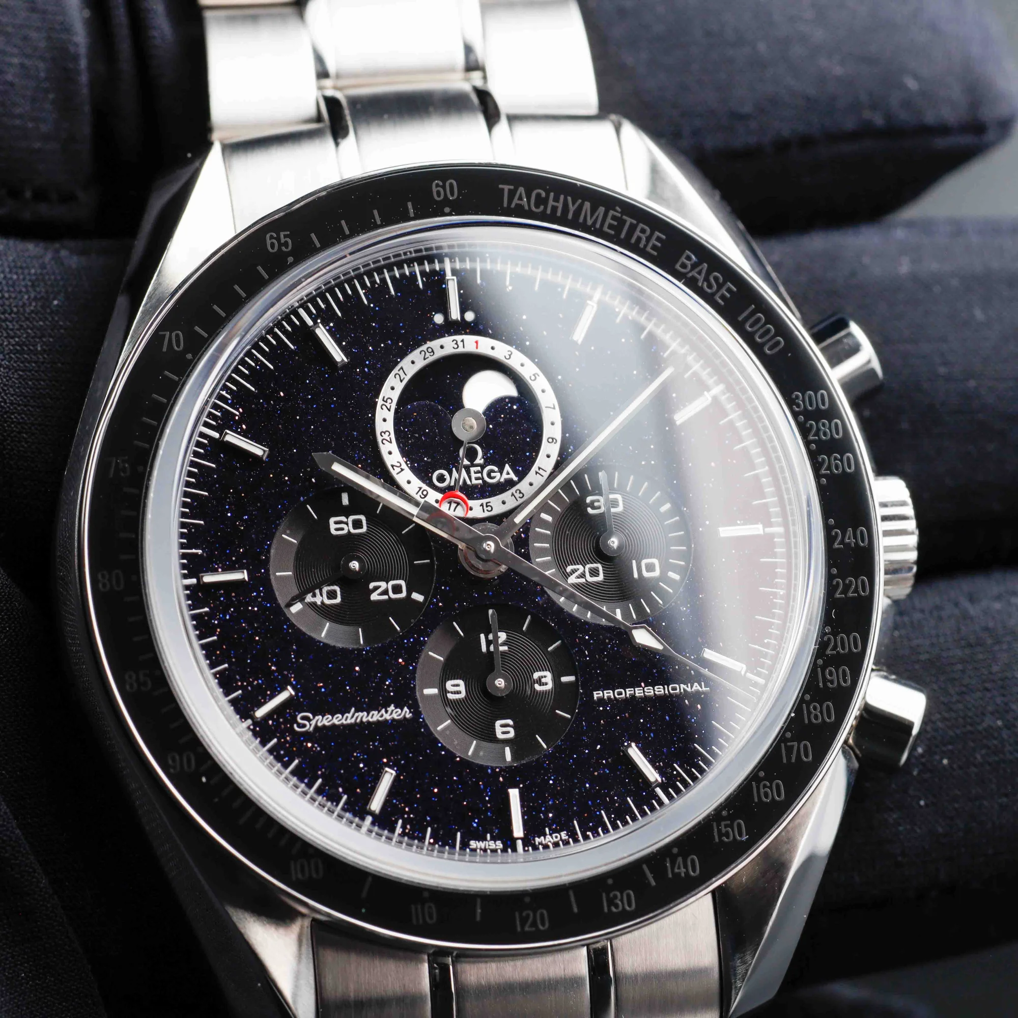 Omega Speedmaster Moonphase acciaio 10