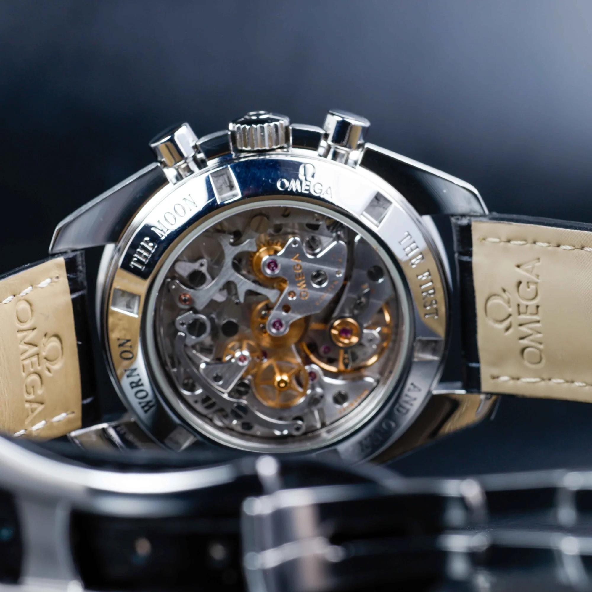 Oméga Speedmaster Moonwatch acier 9