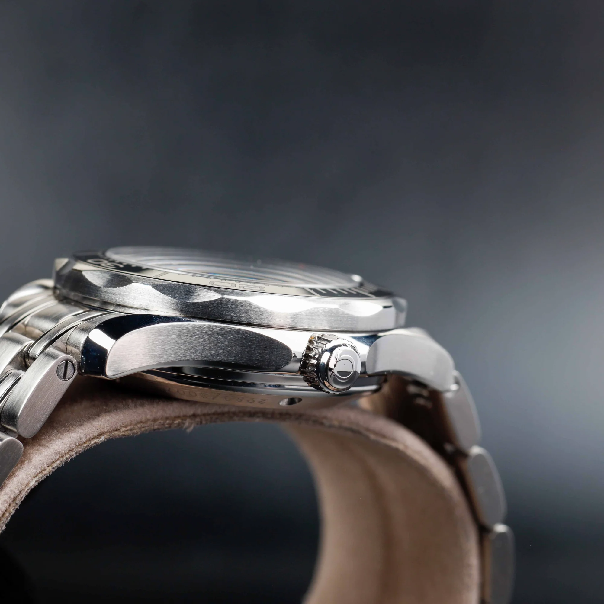 Omega Seamaster Diver 300m james Bond 50th Anniversary Limited Edition acciaio 7