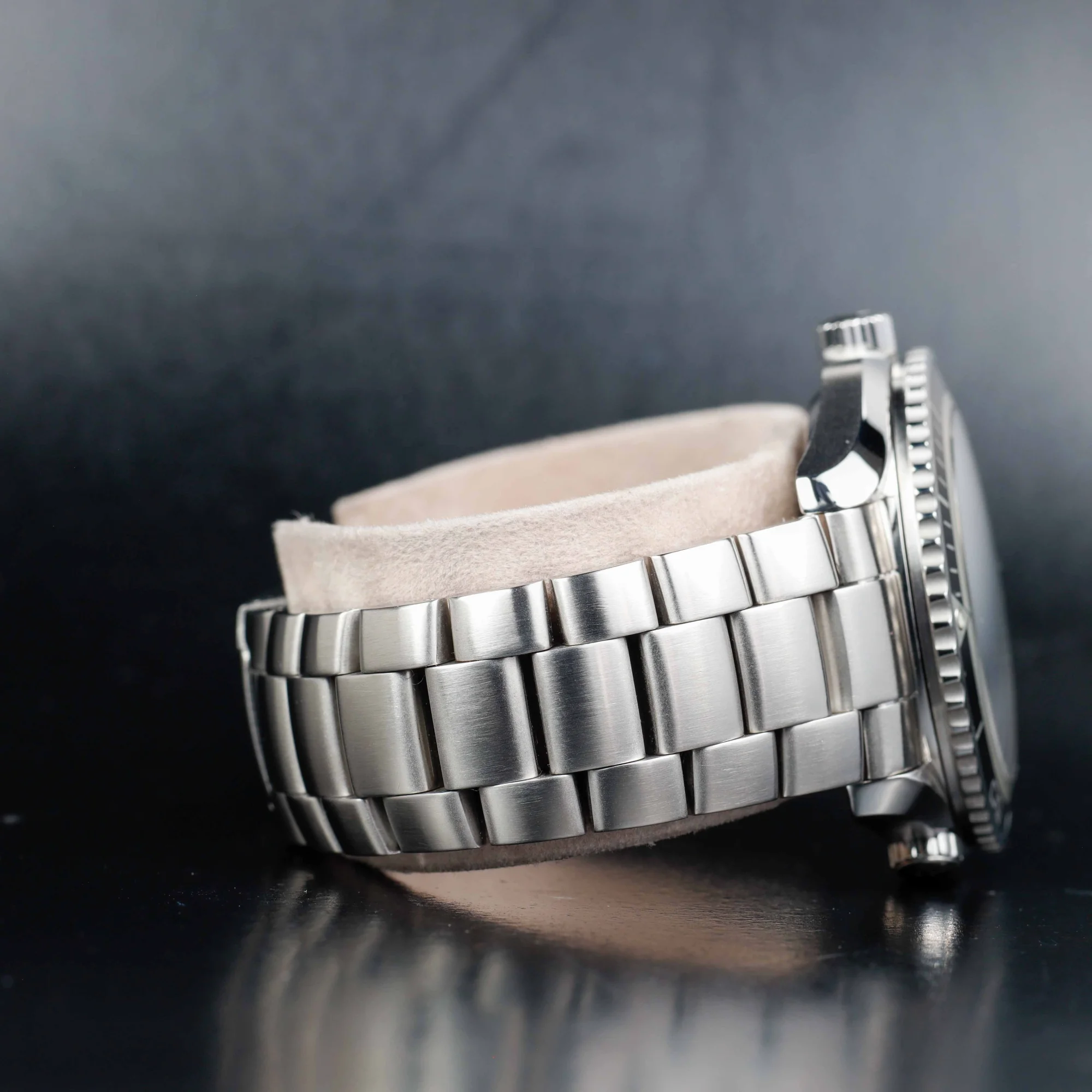 Omega Seamaster Planet Ocean quantum Of Solace 007 Limited Edition steel 5