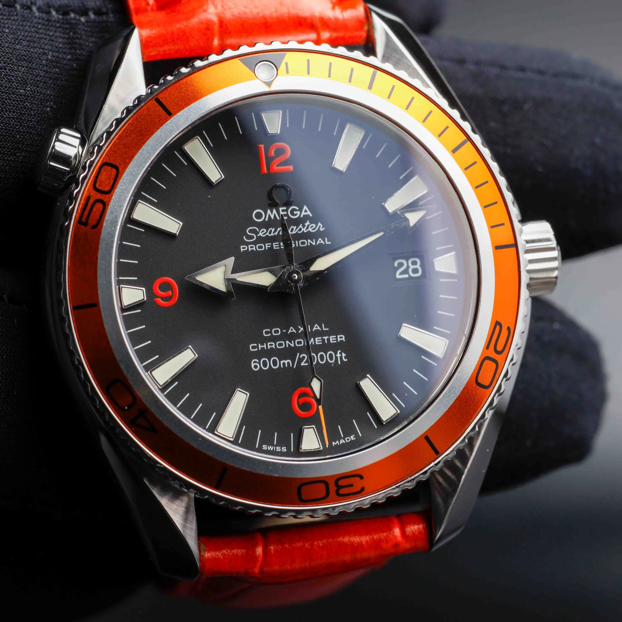 Omega Seamaster Planet Ocean acciaio 8