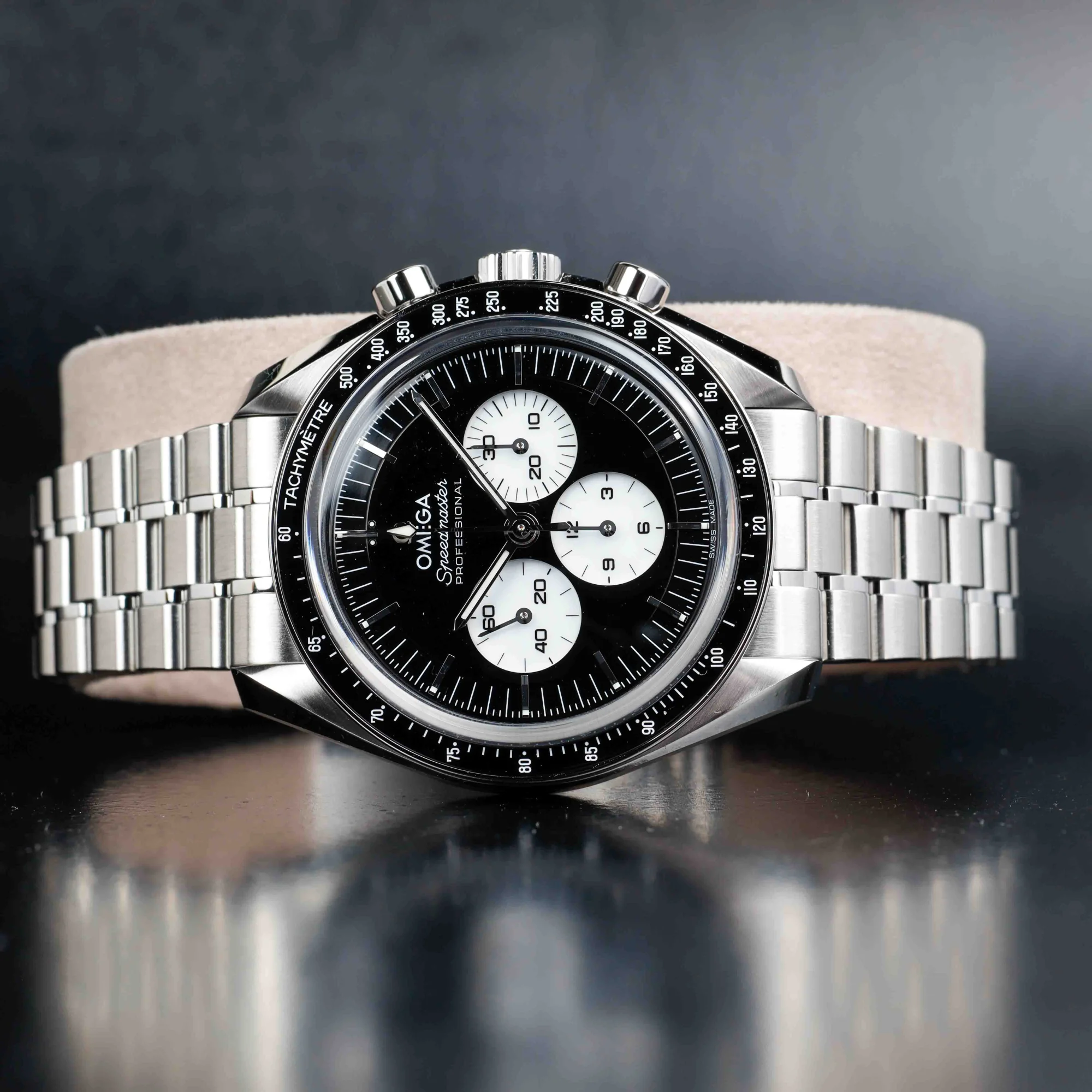 Oméga Speedmaster Professional Moonwatch acier 2
