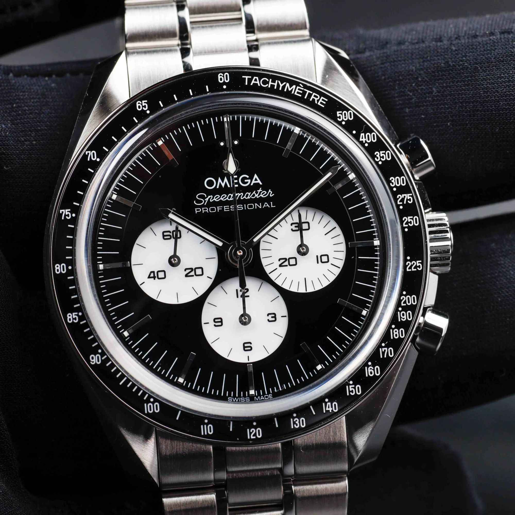 Oméga Speedmaster Professional Moonwatch acier 10