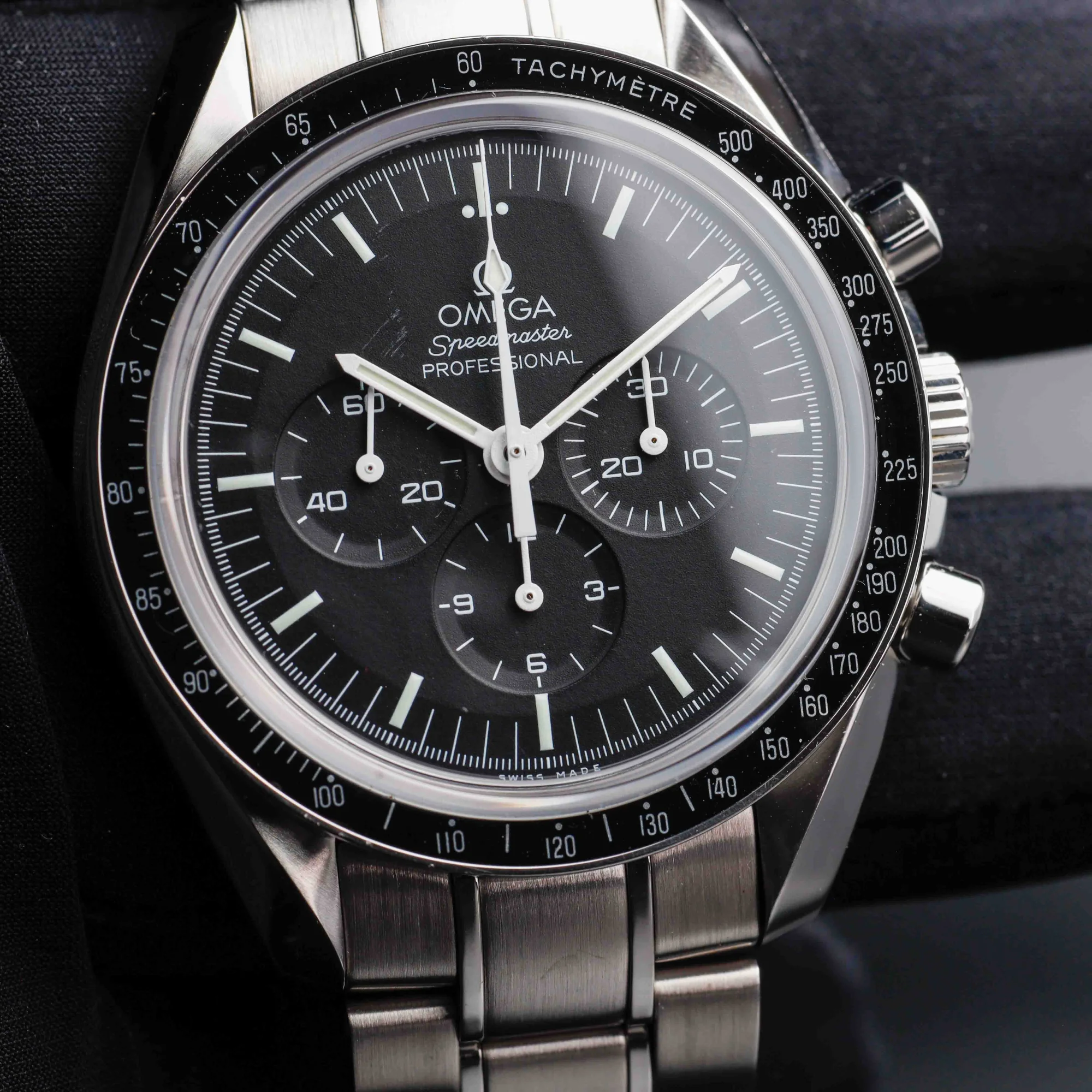 Omega Speedmaster Moonwatch Professional acciaio 9