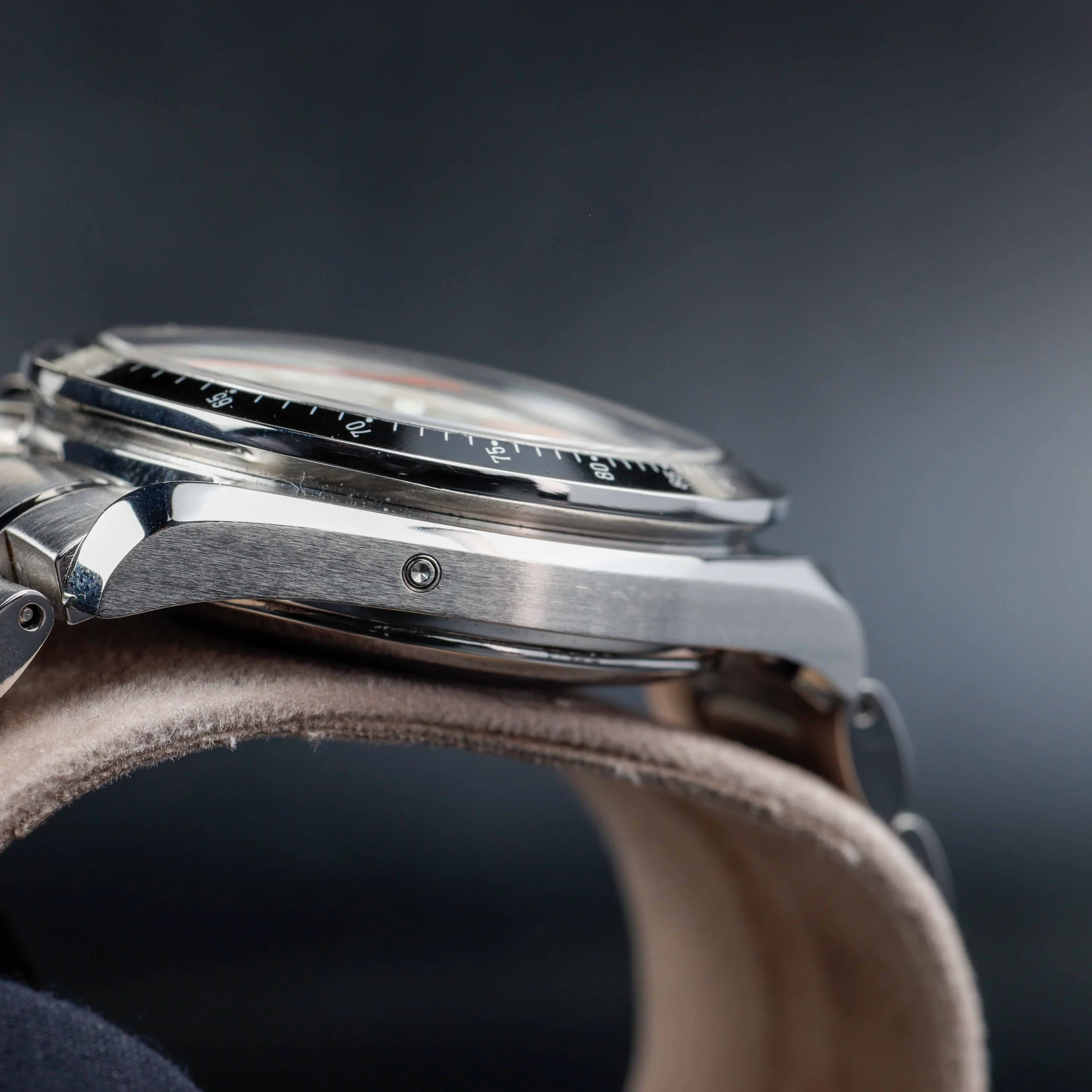 Oméga Speedmaster Day-date 39 acier 6