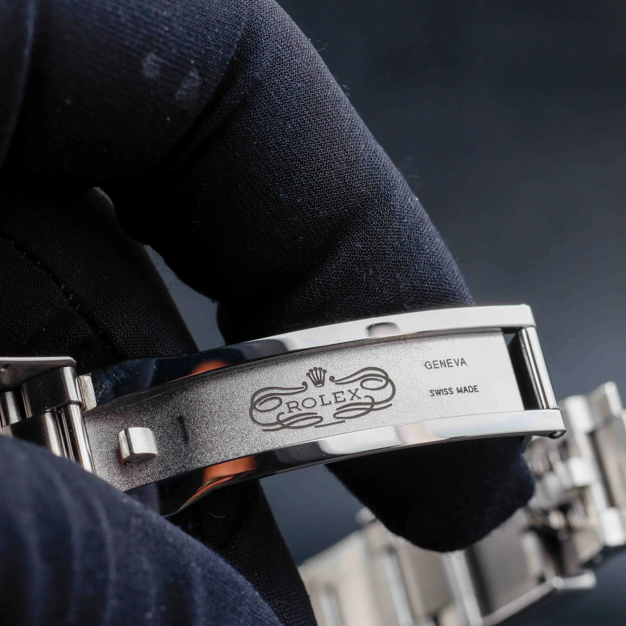 Rolex Explorer 39 acier 12