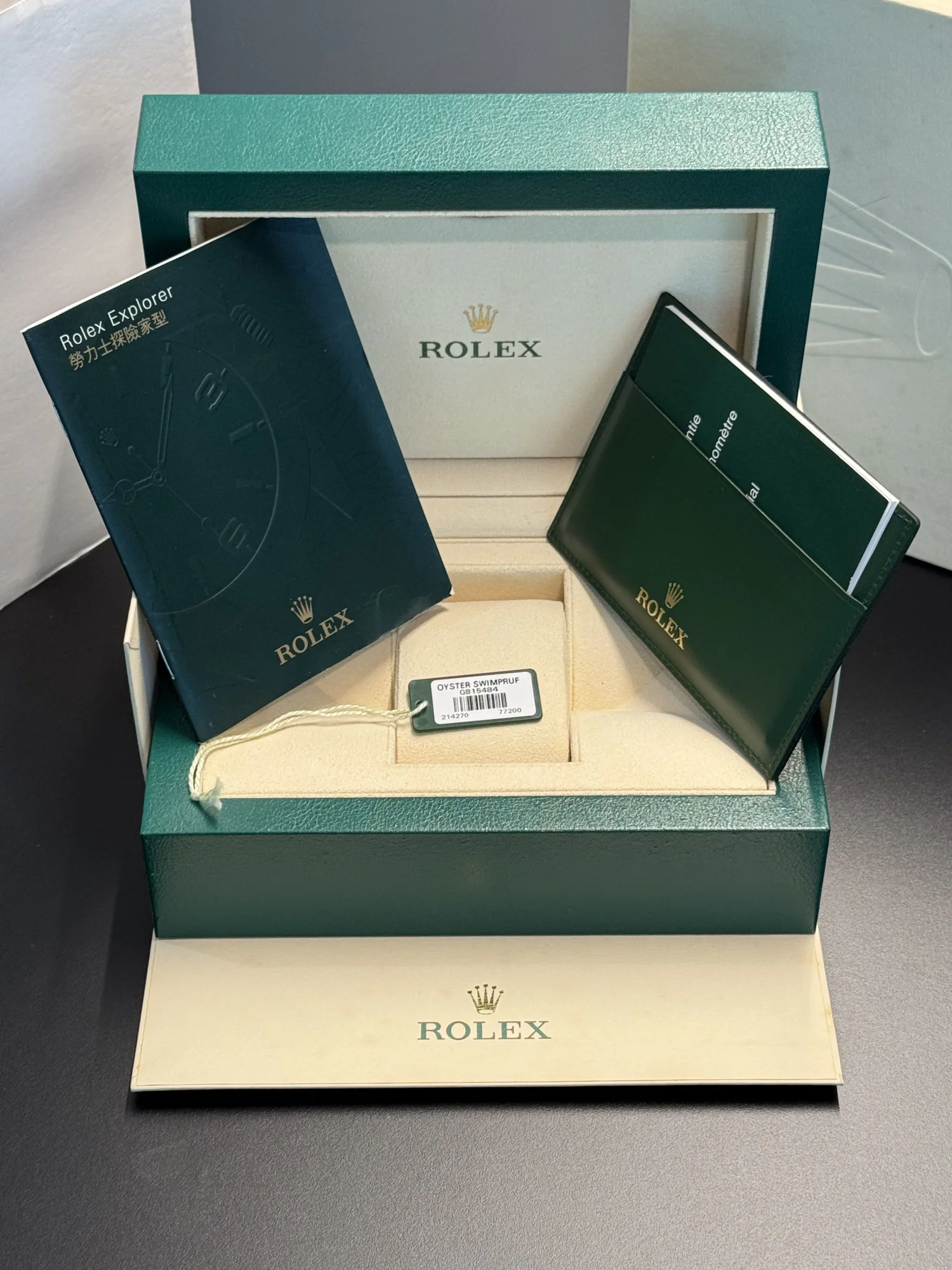 Rolex Explorer 39 acier 14