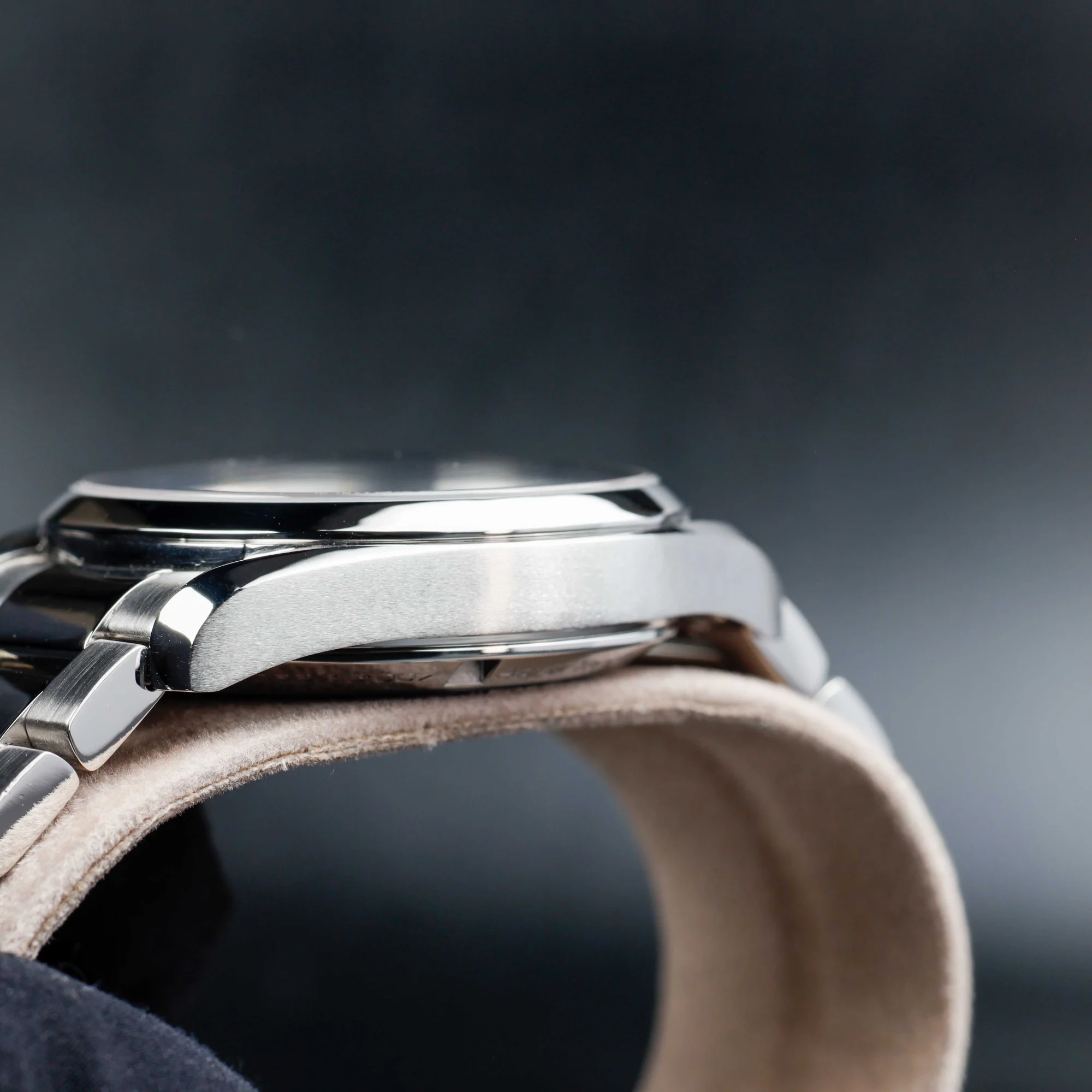 Omega Seamaster Aqua Terra 007 James Bond Limited Edition steel 6