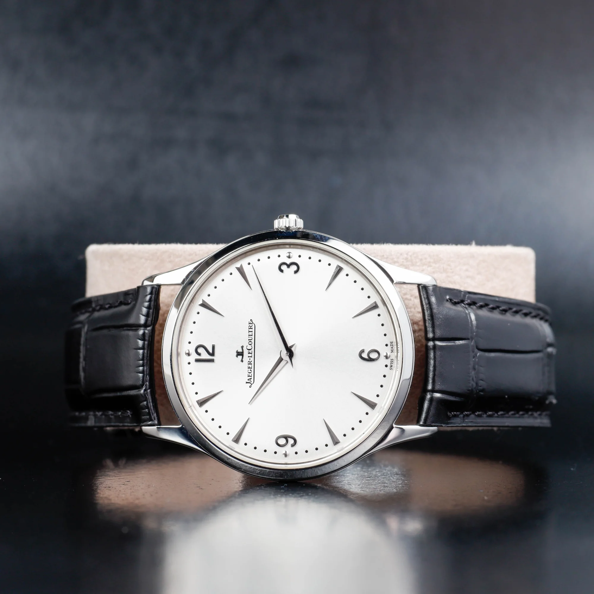 Jaeger-LeCoultre Master Ultra Thin 38 acier 2