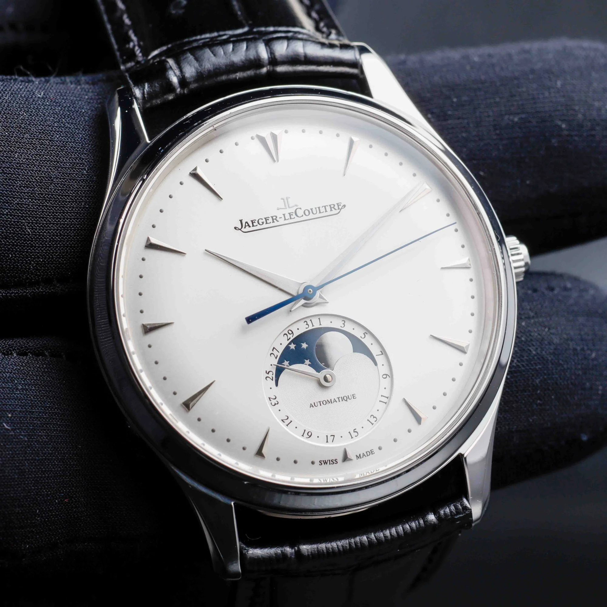 Jaeger-LeCoultre Master Ultra Thin Moon 39 steel 8