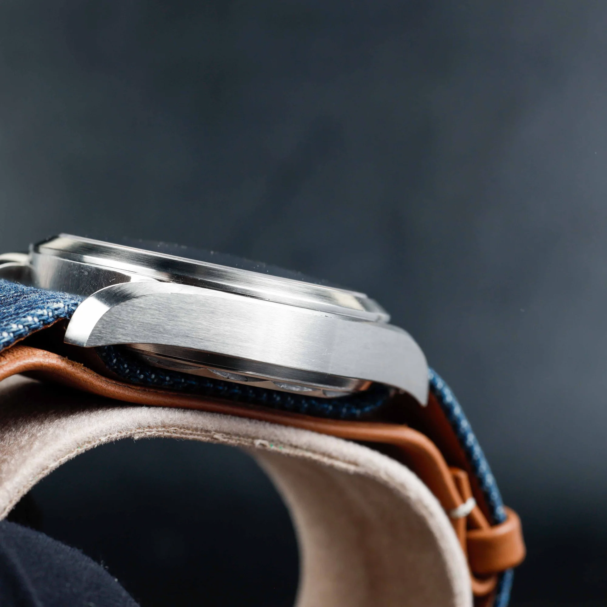 Omega Seamaster Railmaster steel 6
