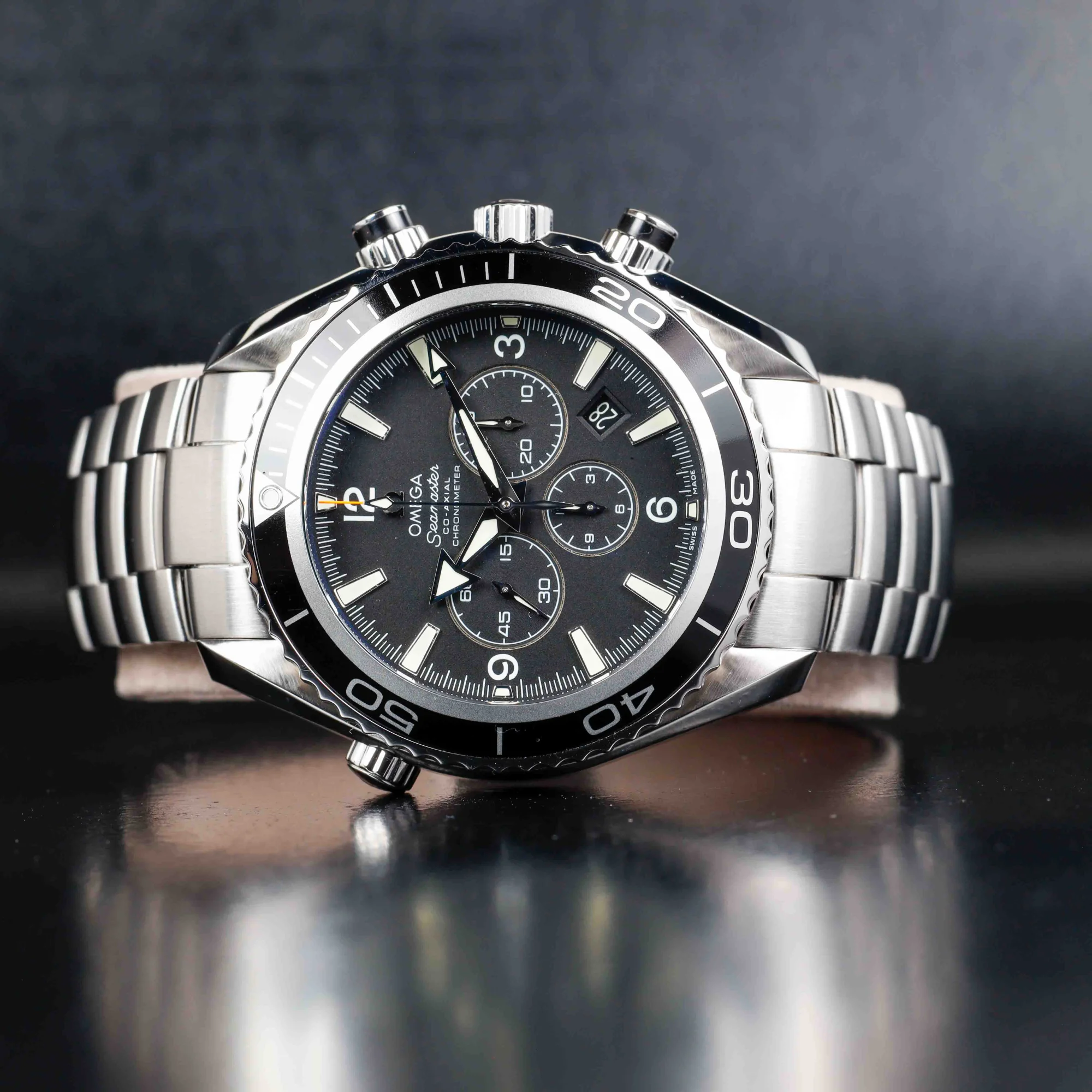 Oméga Seamaster Planet Ocean Chronographe acier 2