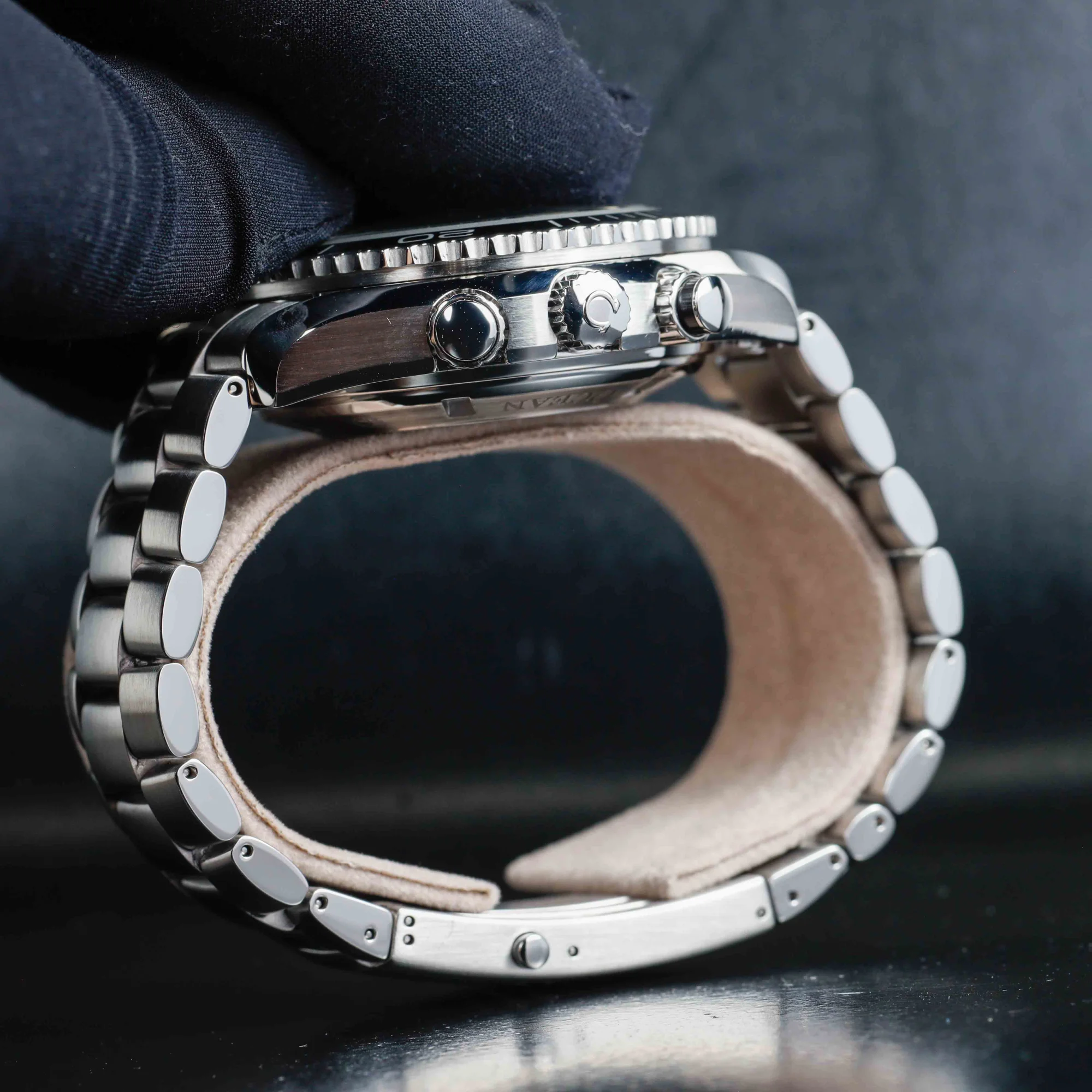 Oméga Seamaster Planet Ocean Chronographe acier 8