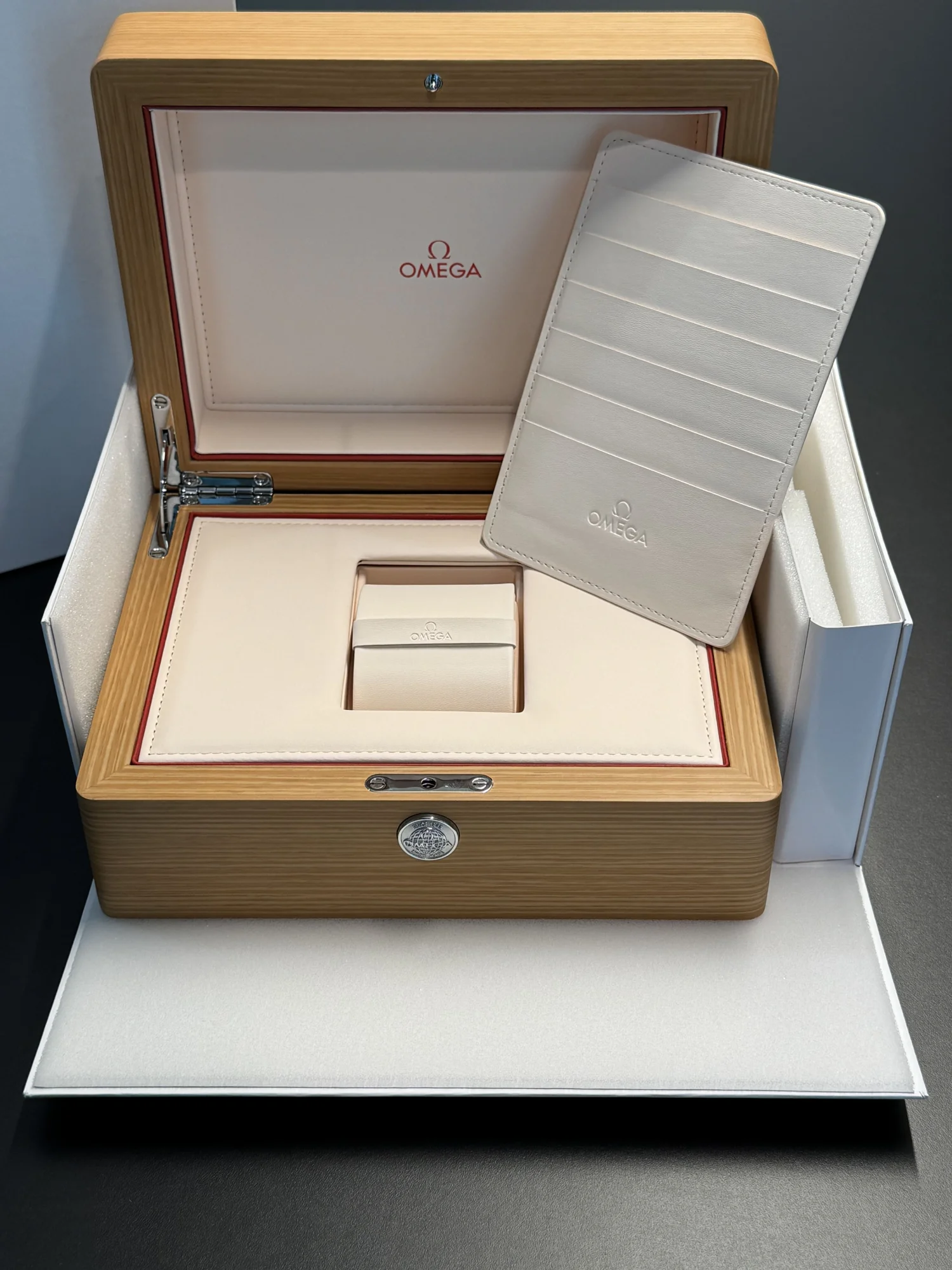 Omega Seamaster Aqua Terra 150m acciaio 14