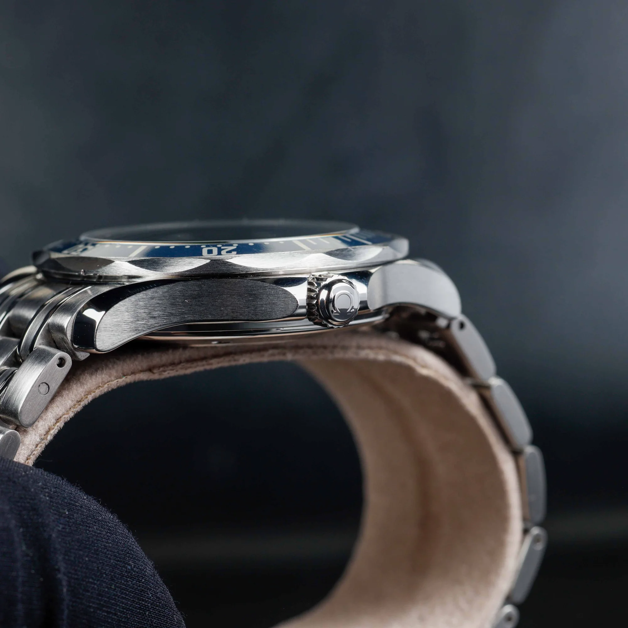 Oméga Seamaster acier 7