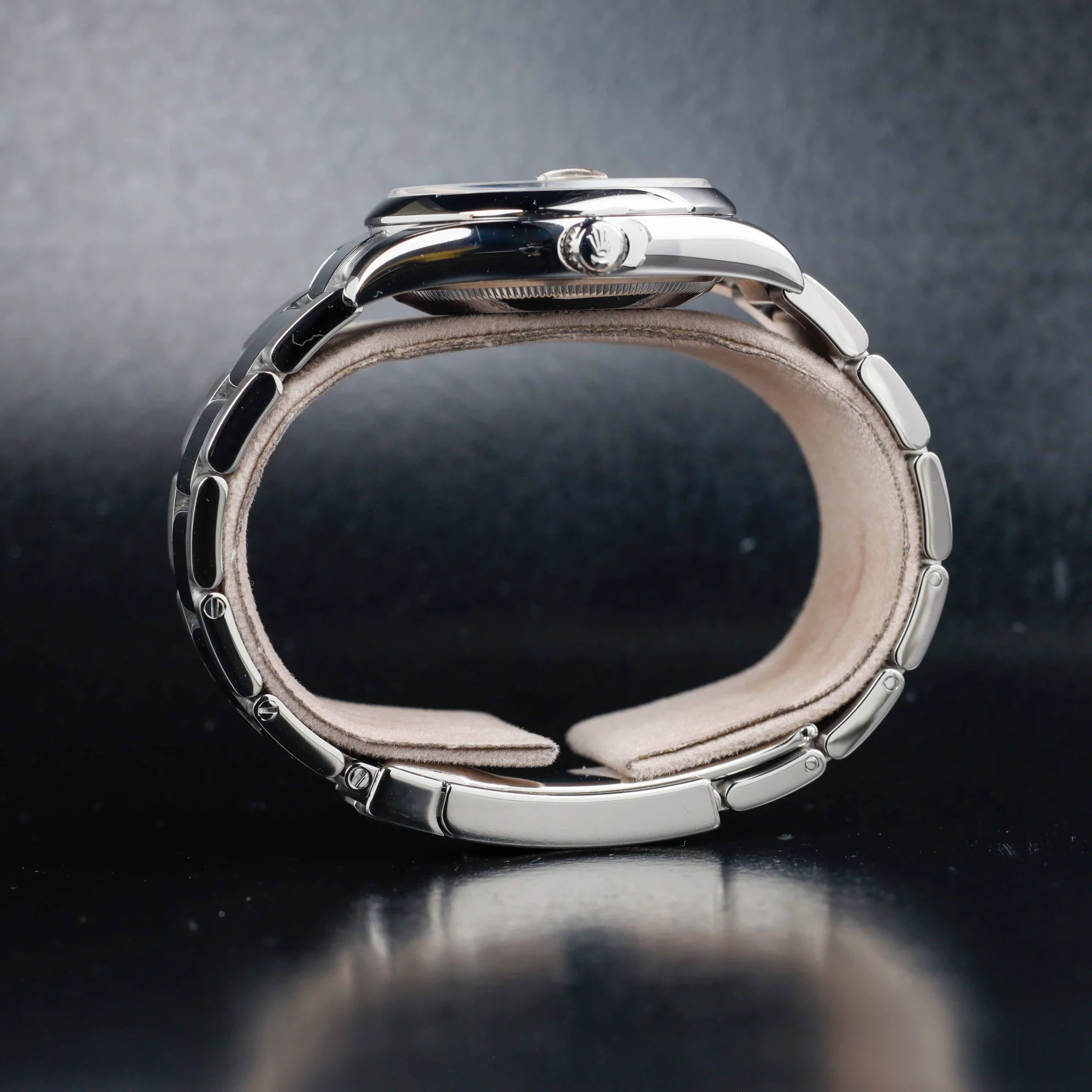 Rolex Oyster Perpetual Date 34 acier 8