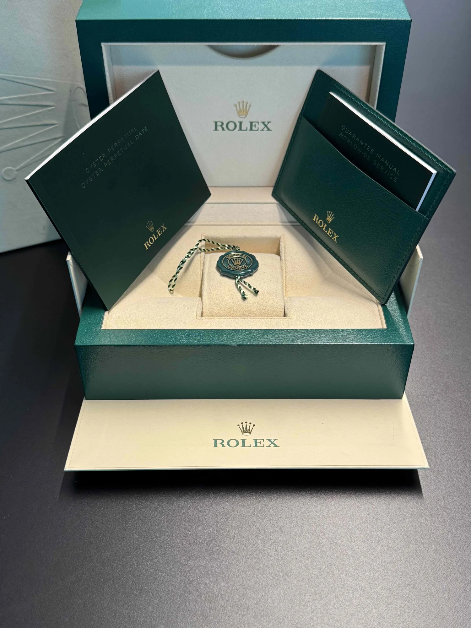 Rolex Oyster Perpetual Date 34 acciaio/oro bianco 14