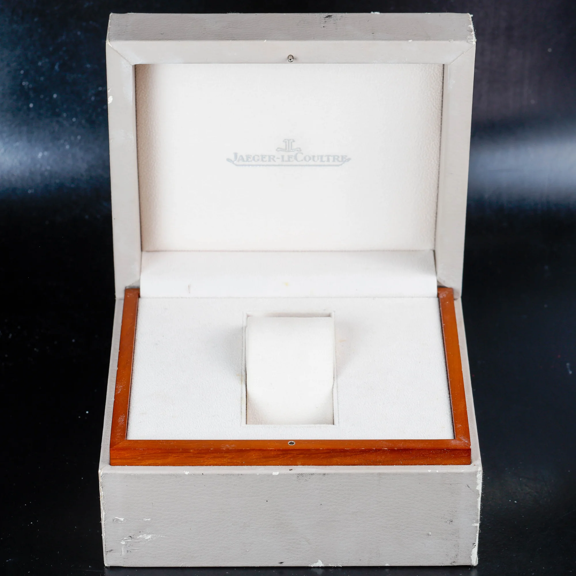 Jaeger-LeCoultre Reverso Classique steel 14